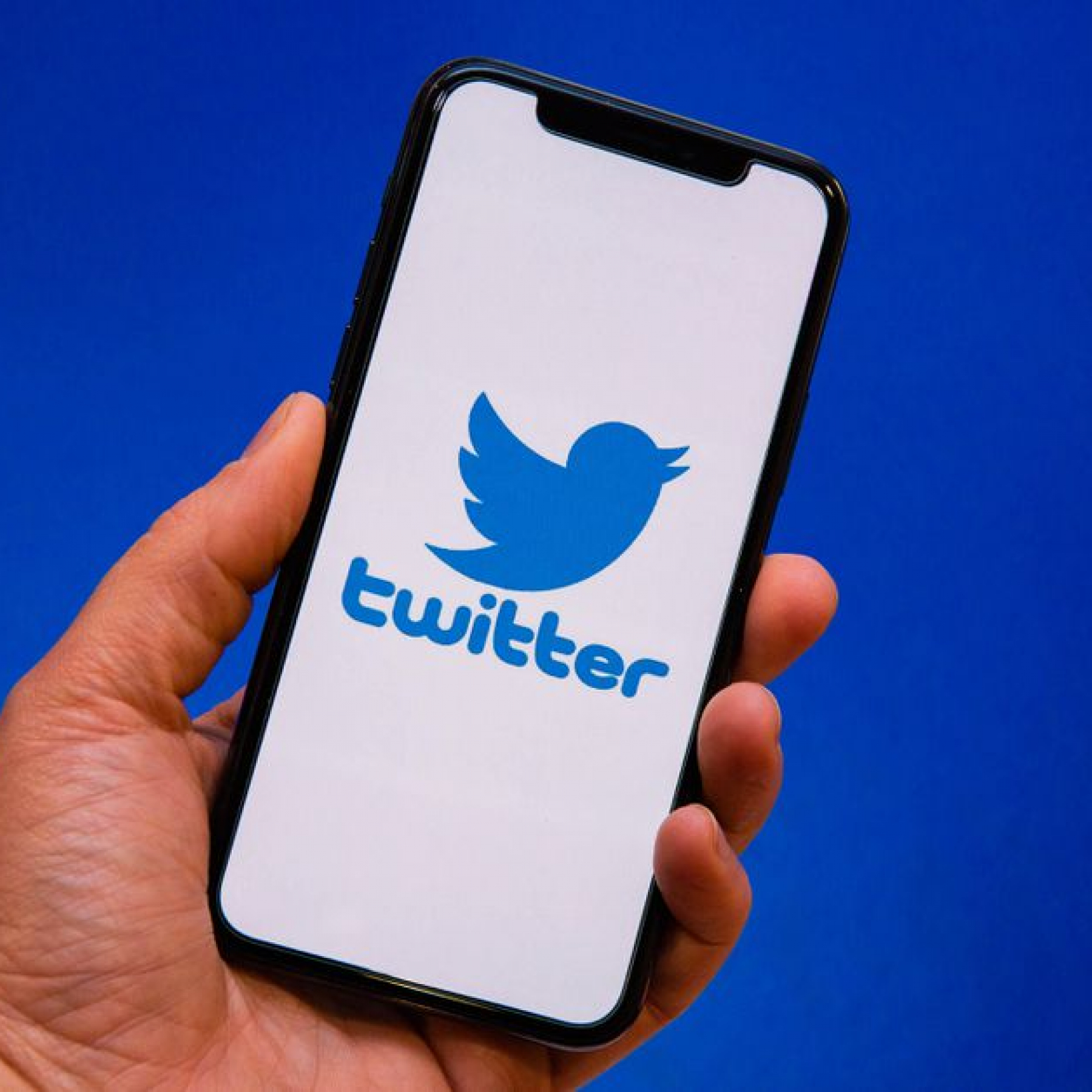 Twitter agrees to Nigerias demands to end seven-month ban