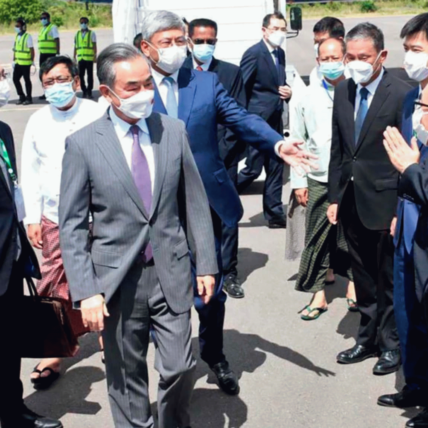 China Urges Myanmar Junta to Hold Talks With Opponents