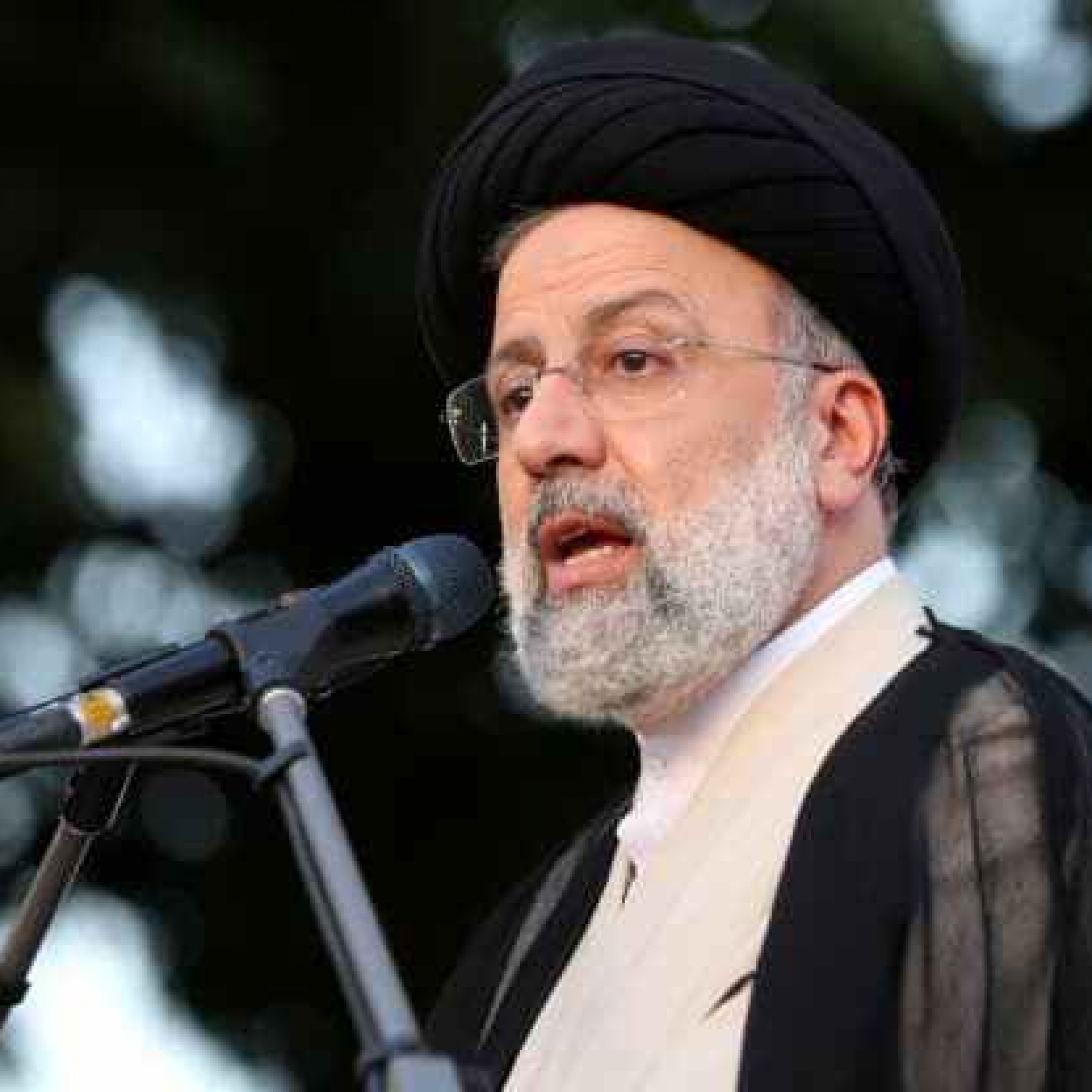 WORLD POLITICS Iranian President Raisi lambasts U.S. at first UN speech Biden proposes compliance to nuclear deal