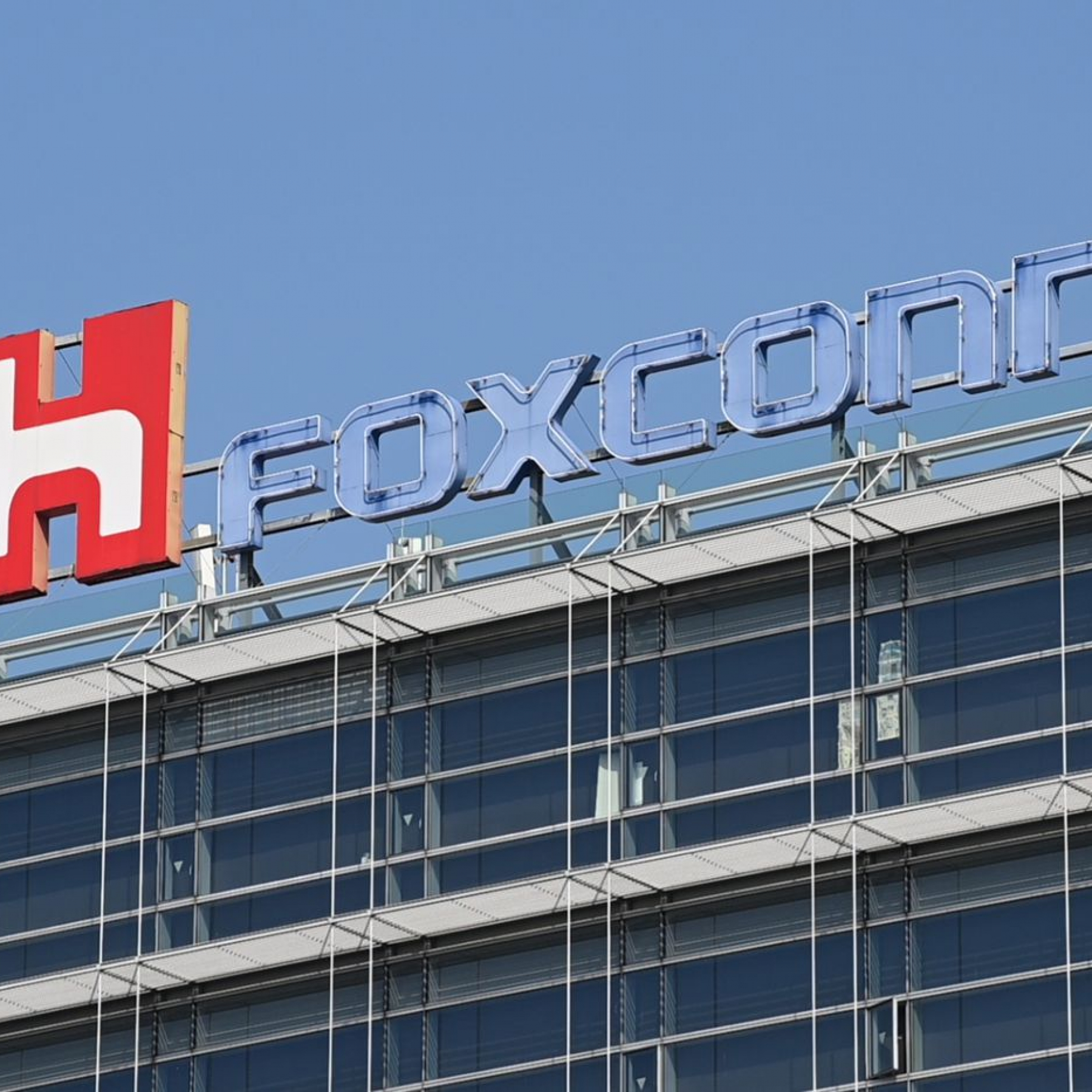 Apple puts India iPhone maker Foxconn on probation for labour violations