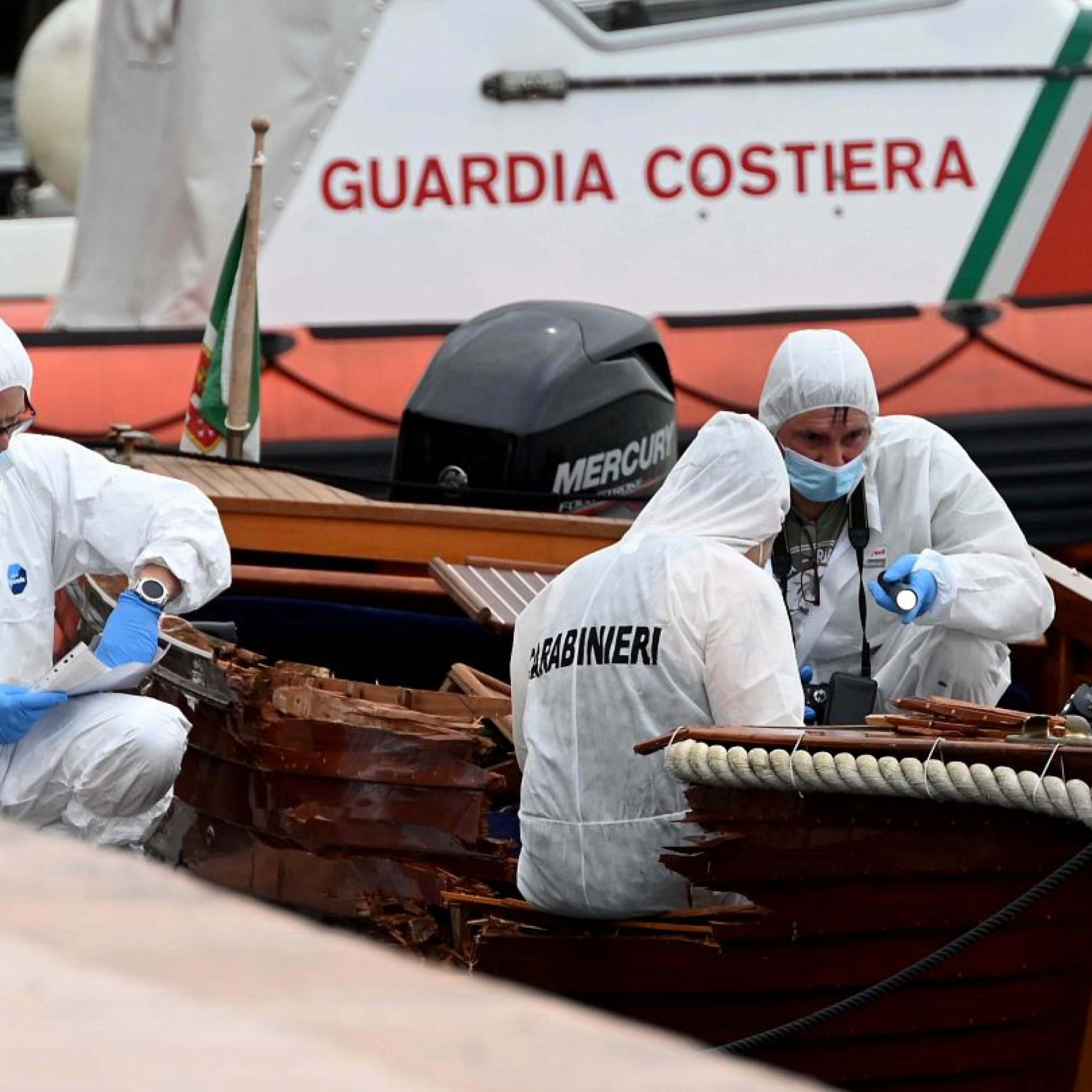 Two German tourists convicted over fatal Lake Garda boat crash