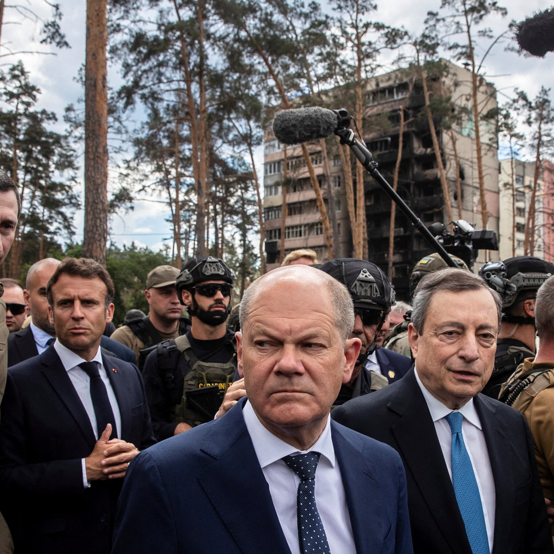 As European Leaders Visit Kyiv Putin Cuts Their Gas Supply