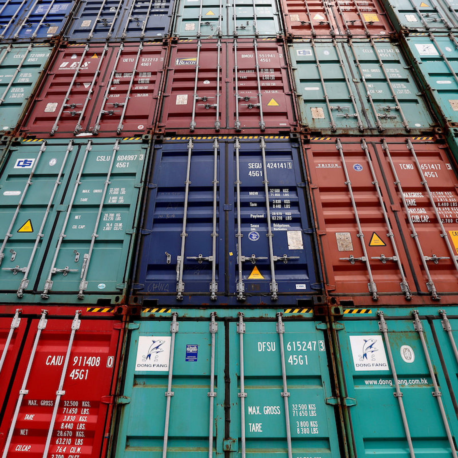 Chinas economy grows 8.1% in 2021 slows in second half