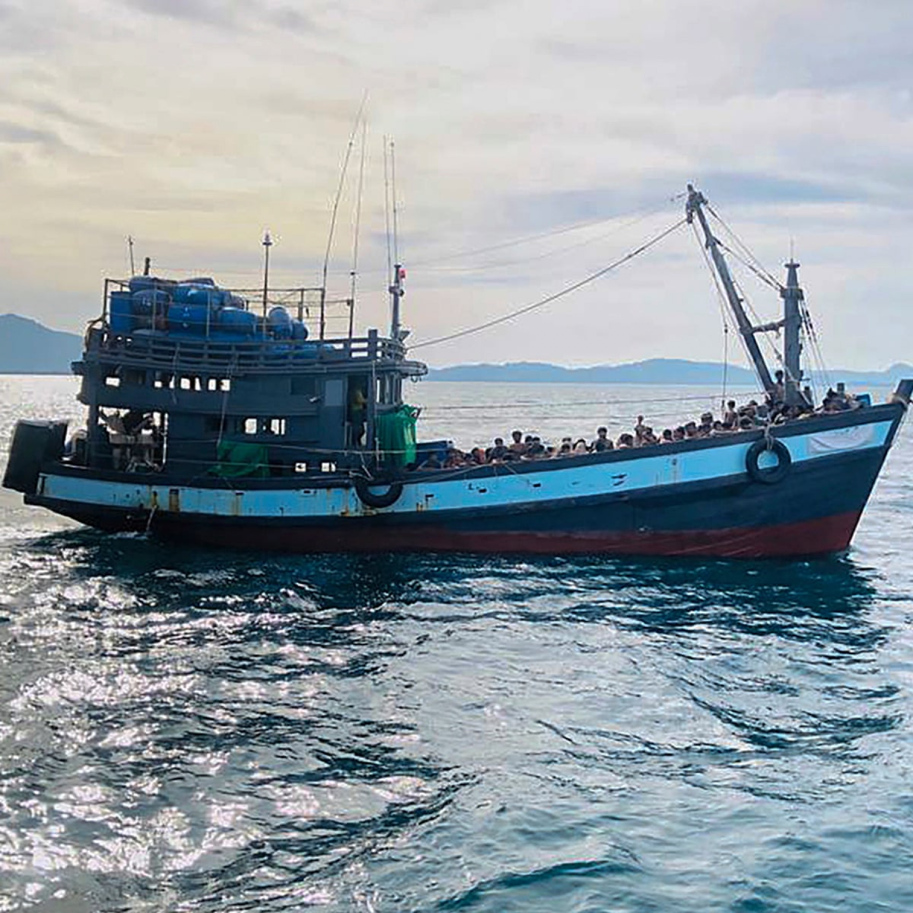 Boat carrying Rohingya refugees stranded off Indonesias Aceh