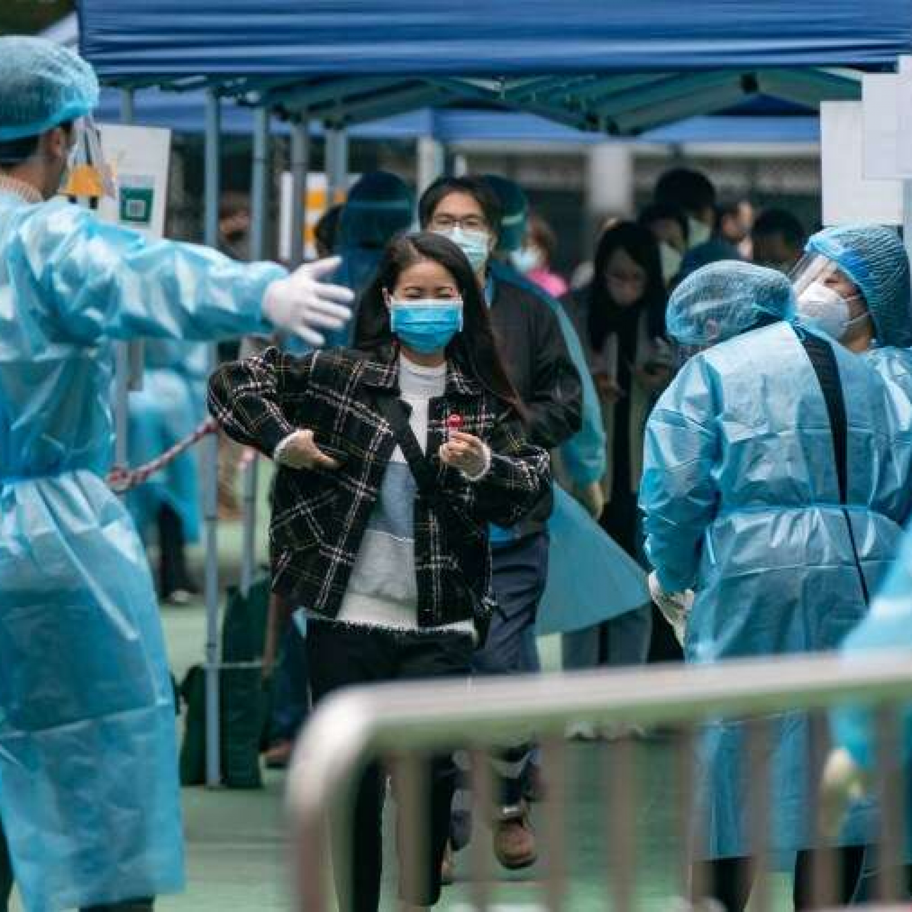 Hong Kong orders mandatory COVID-19 tests for all residents