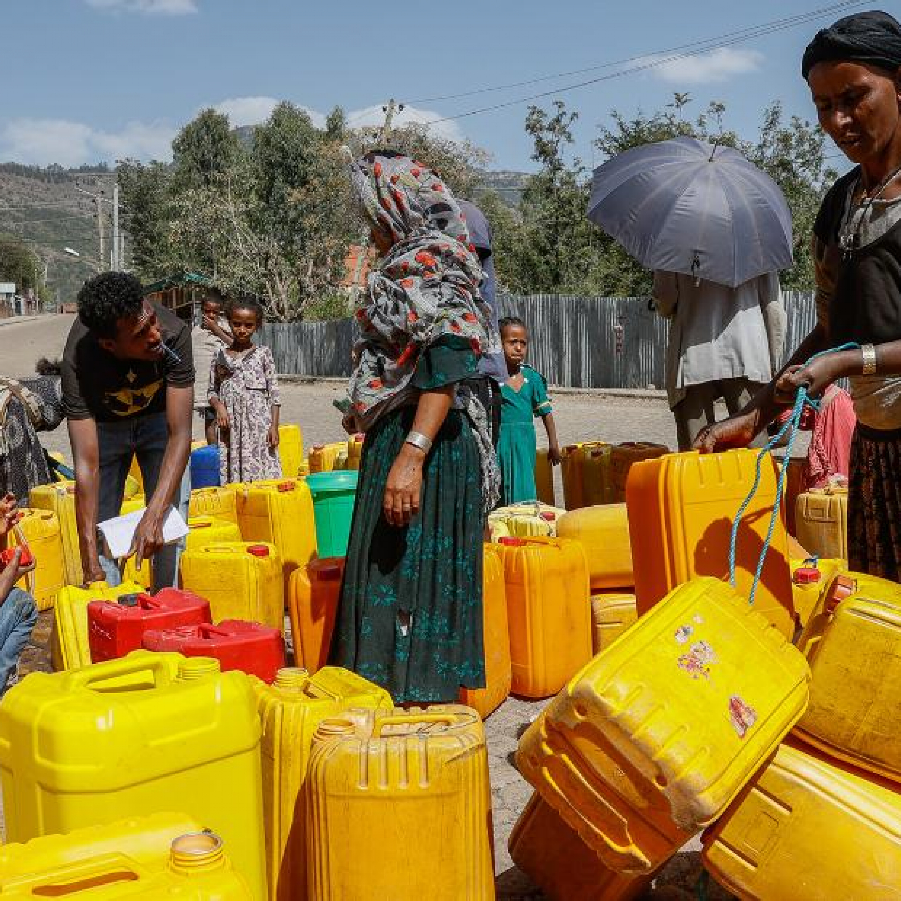 Tigrayan forces say they are withdrawing from Ethiopias Afar region