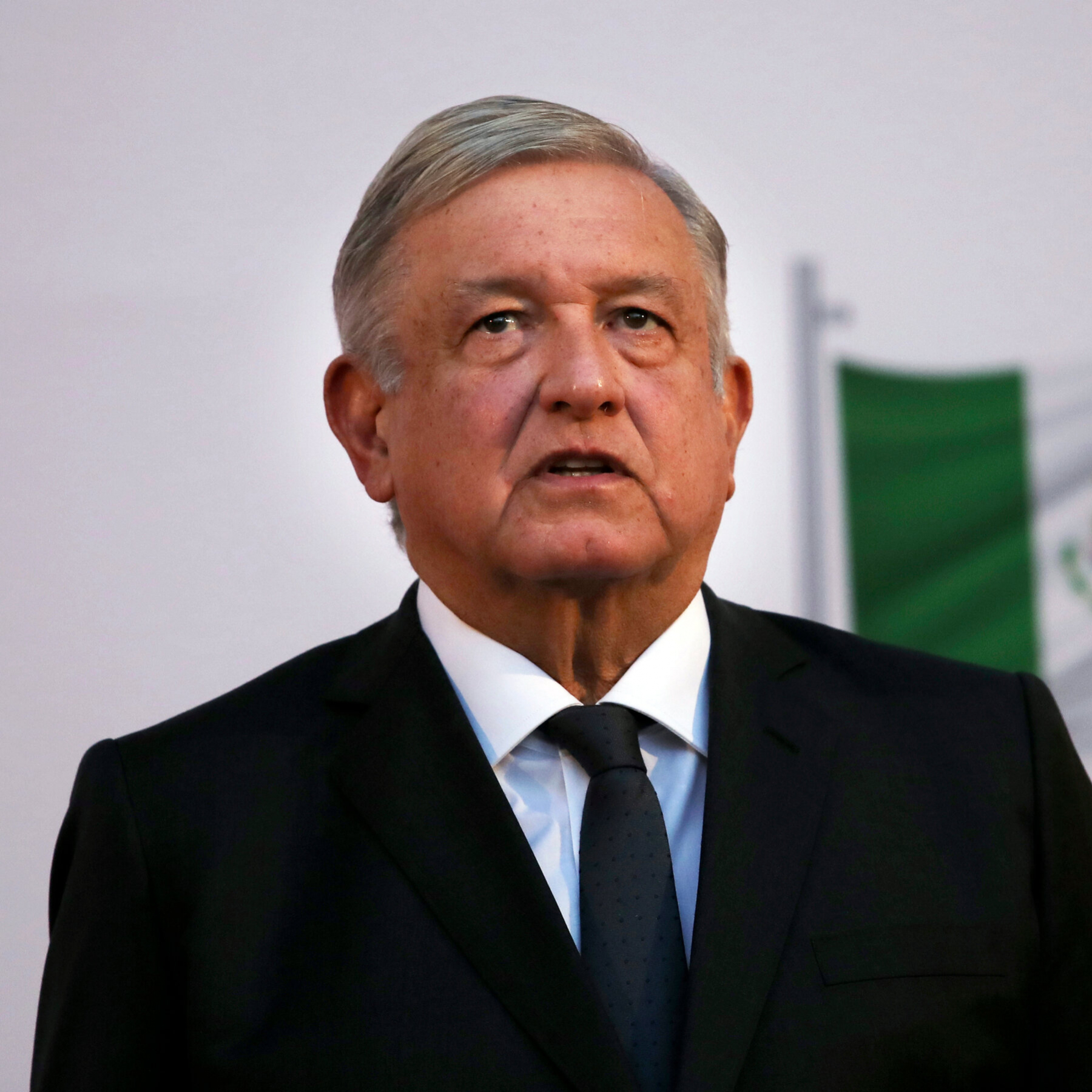 Mexico says conspiracy behind avocado ban U.S. cites violence