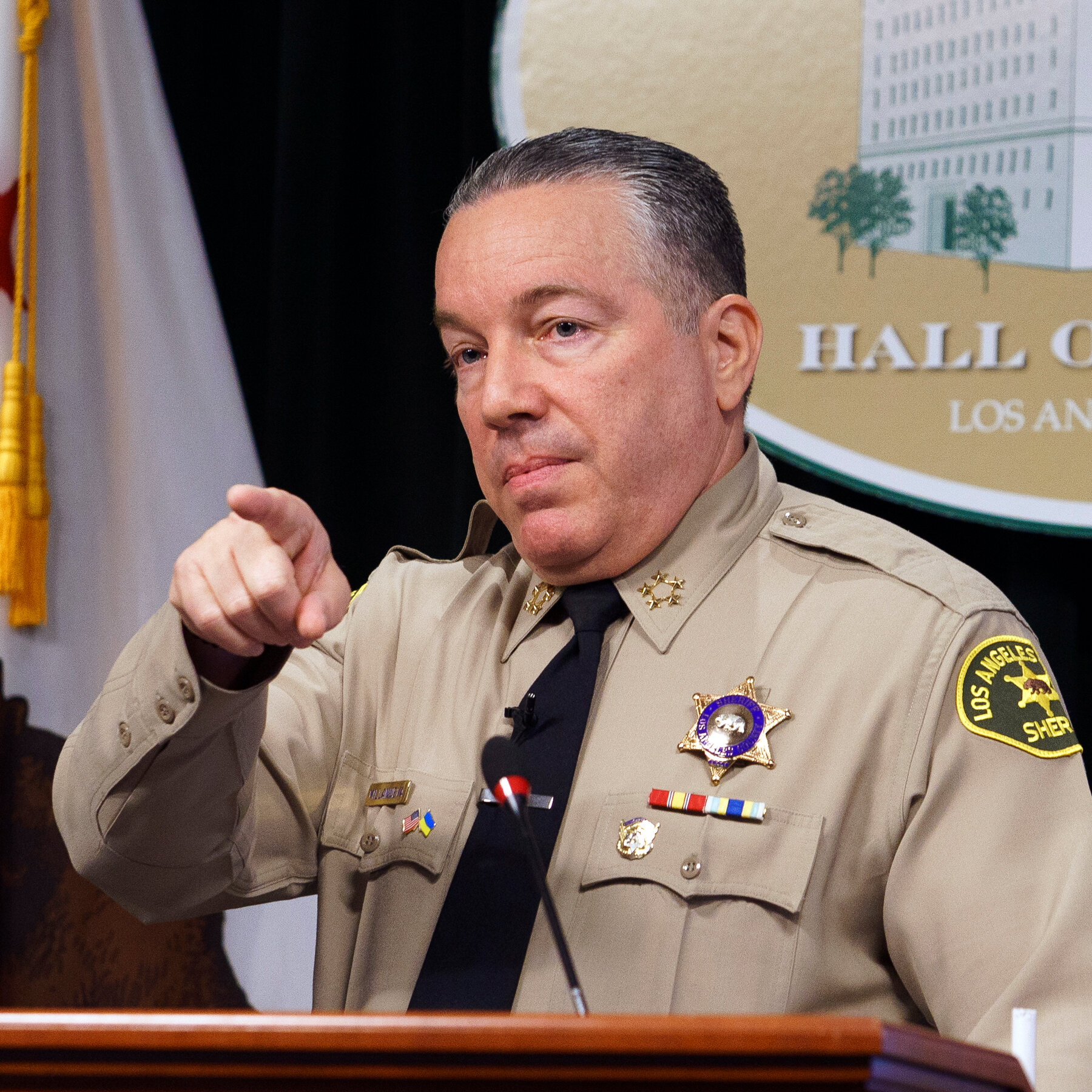 The LA sheriff is investigating a reporter who broke a story on a department cover-up