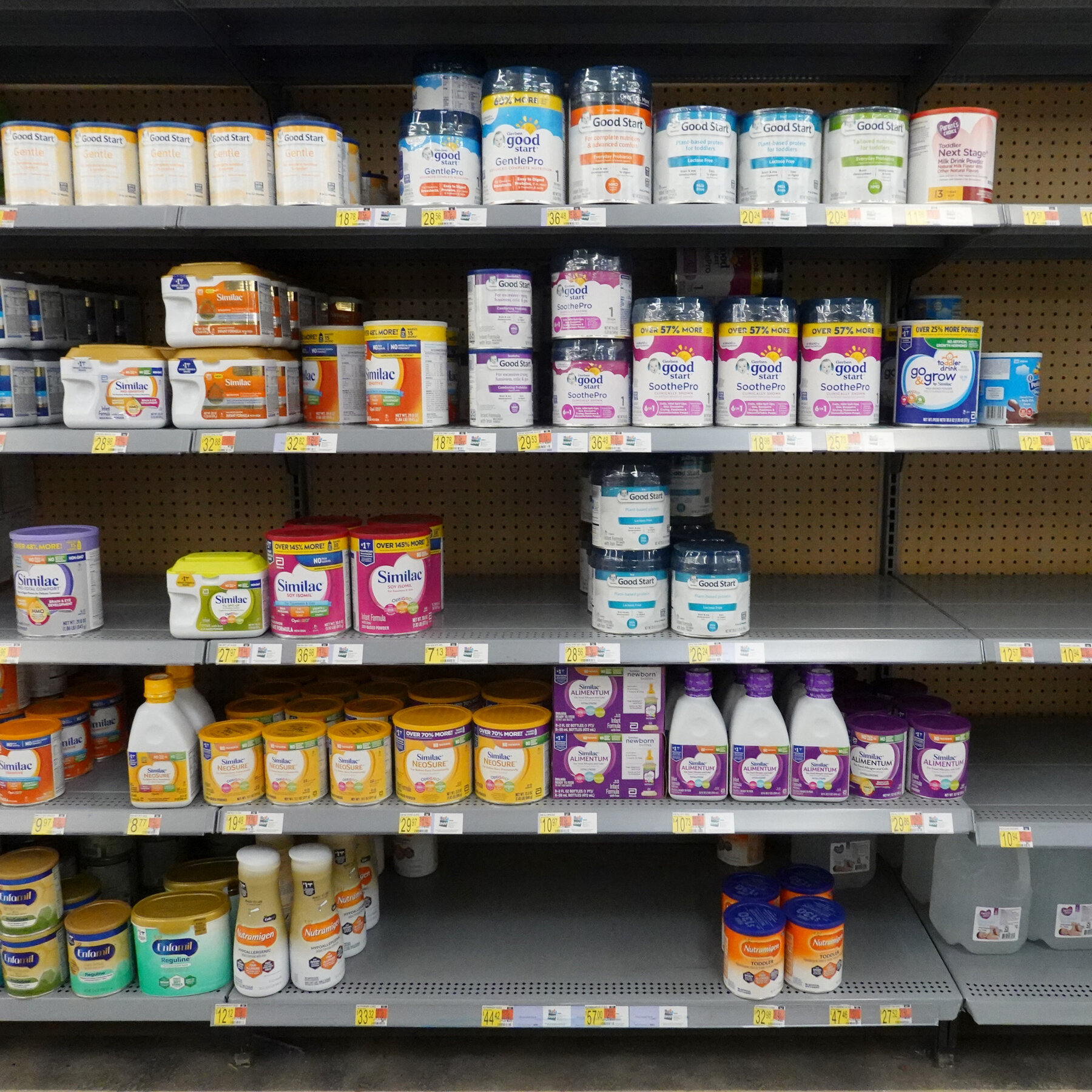Biden Invokes Defense Production Act for Formula Shortage