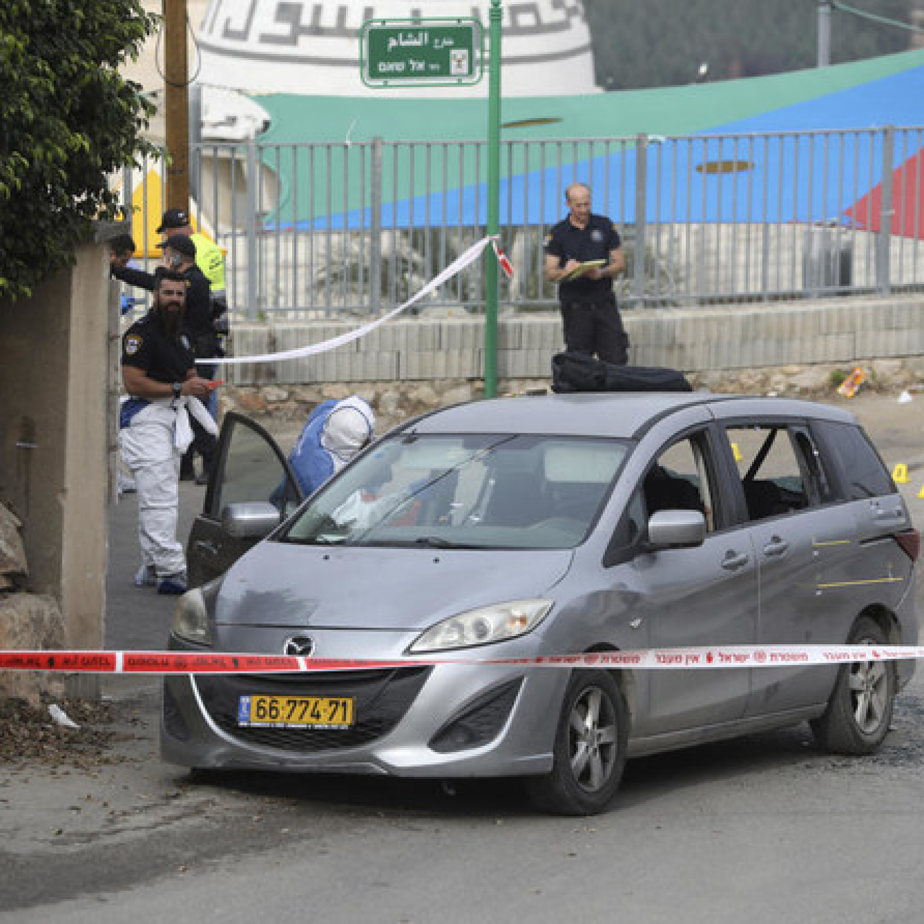 Clashes rock Arab town in Israel alleged car-rammer killed