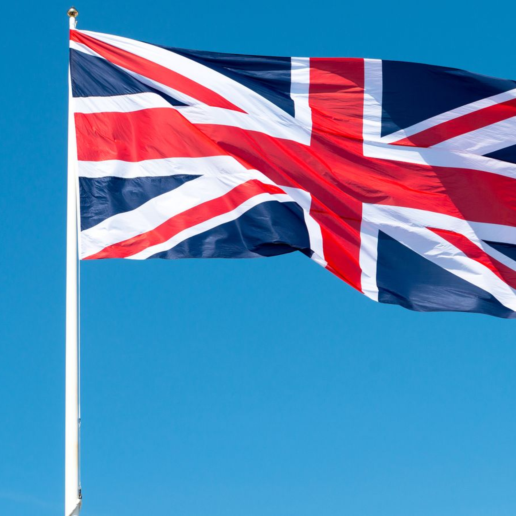UK will pay households $456 a month to host Ukrainian refugees