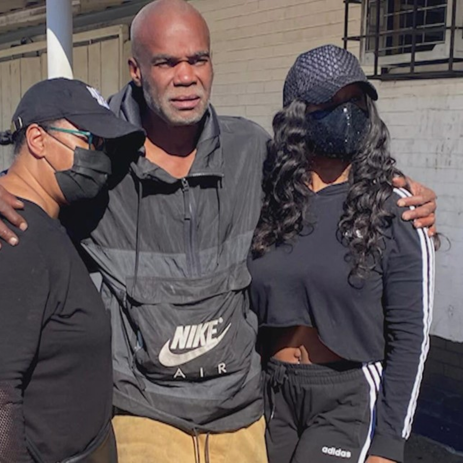 Homeless Houston man who saved cop reunited with family who thought he died in recent stabbing