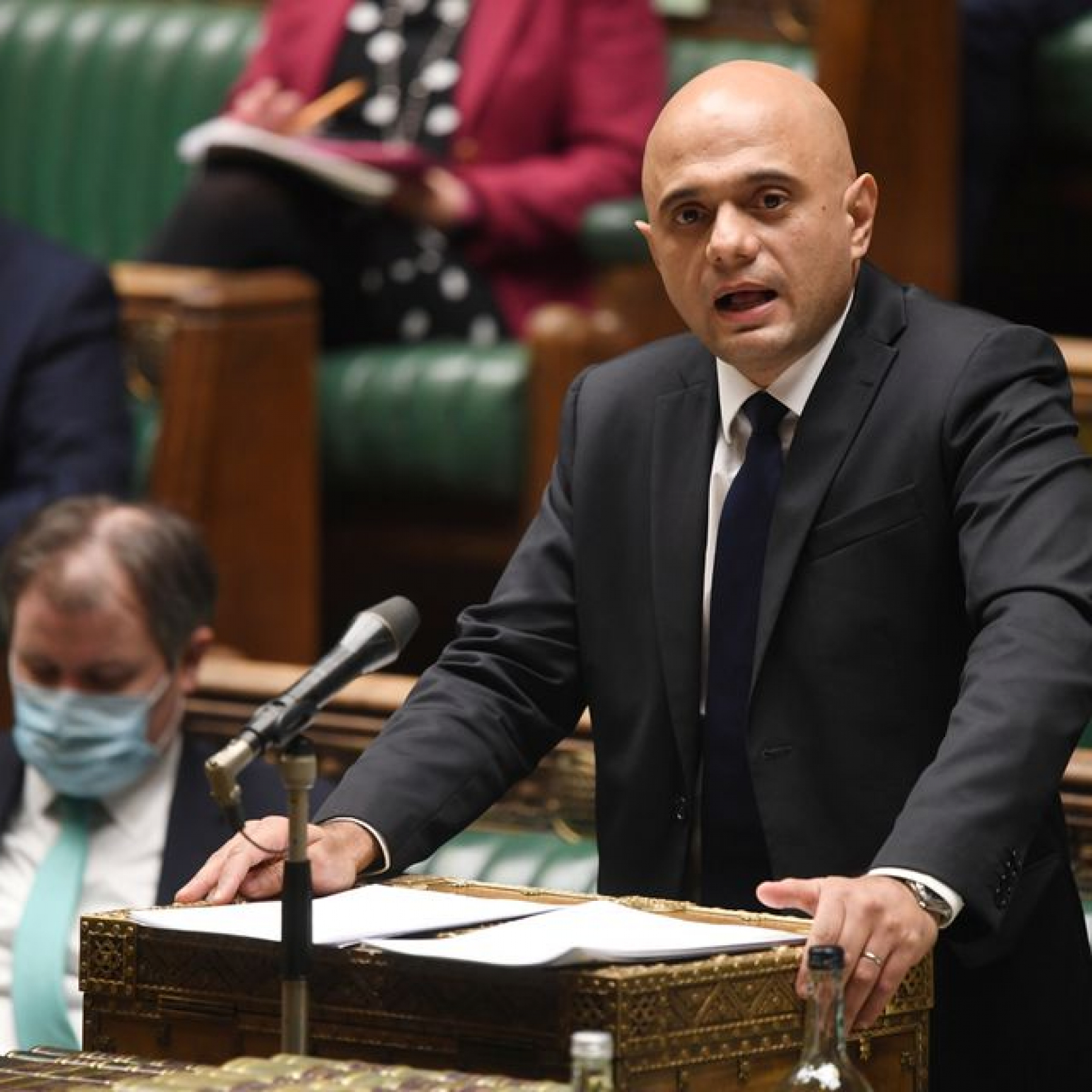 England has community transmission of Omicron variant health minister says