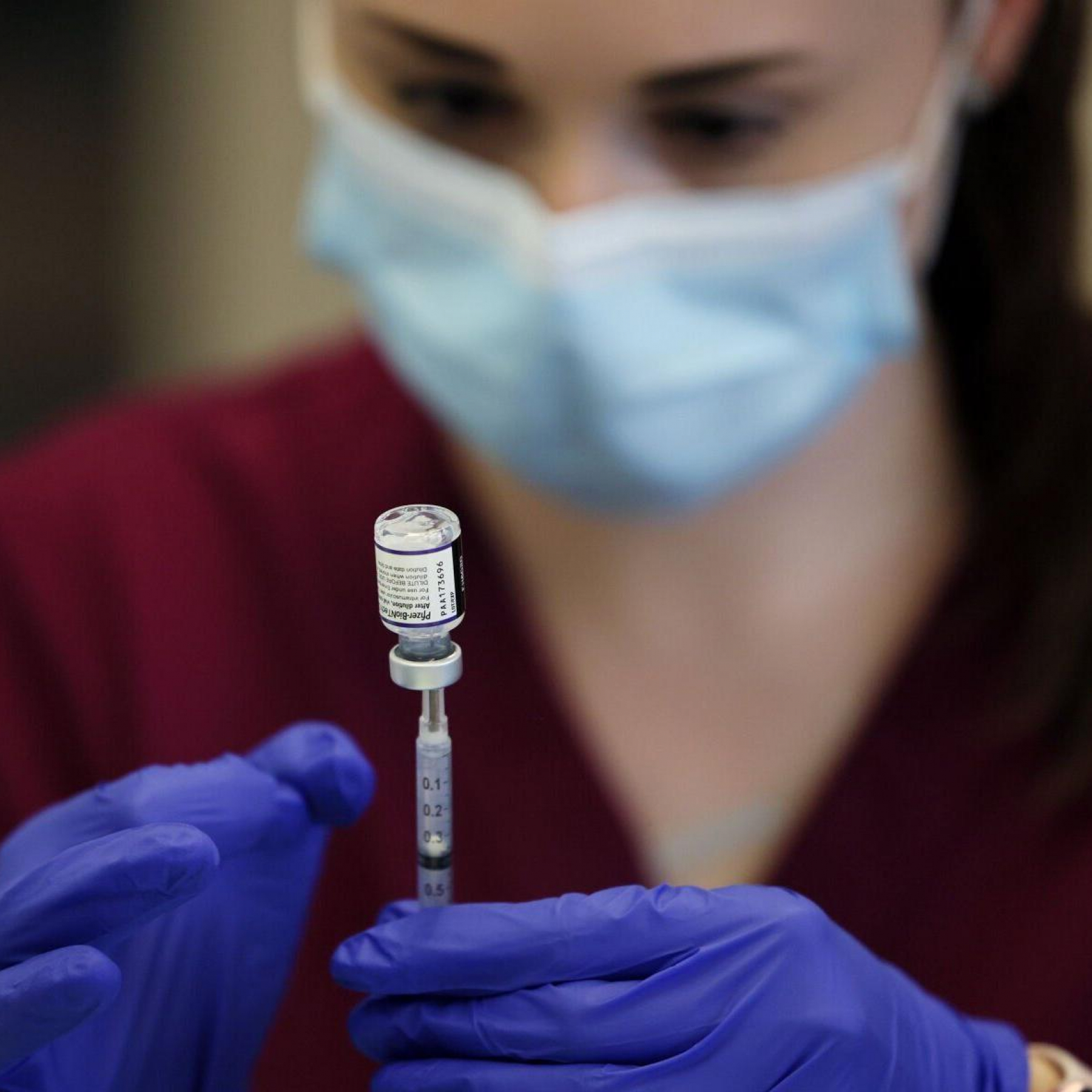 Health worker vaccine mandate blocked in half the states