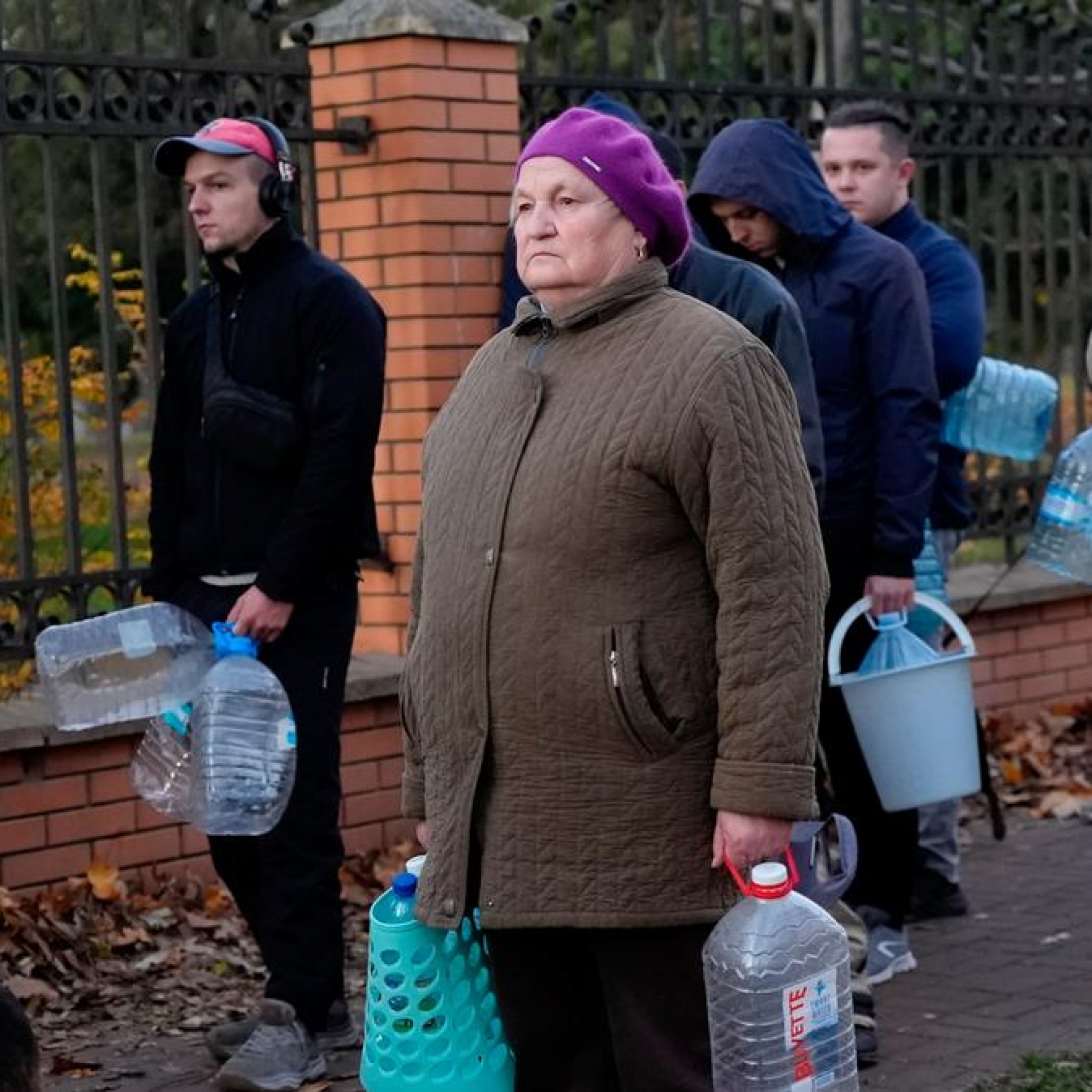 Kyiv locals queuing for water on Monday