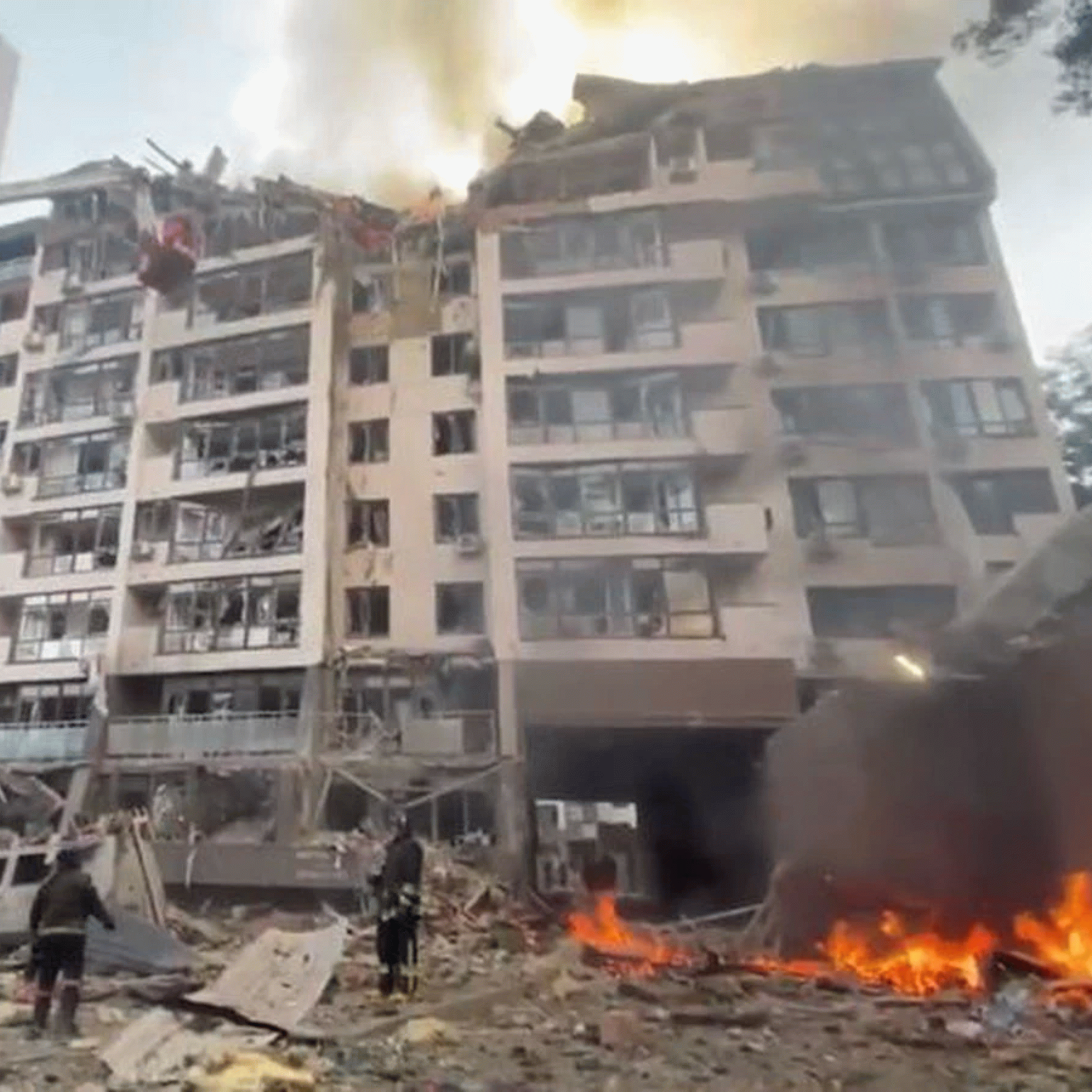Russian missile strikes kill 19 in Odesa region - emergency service
