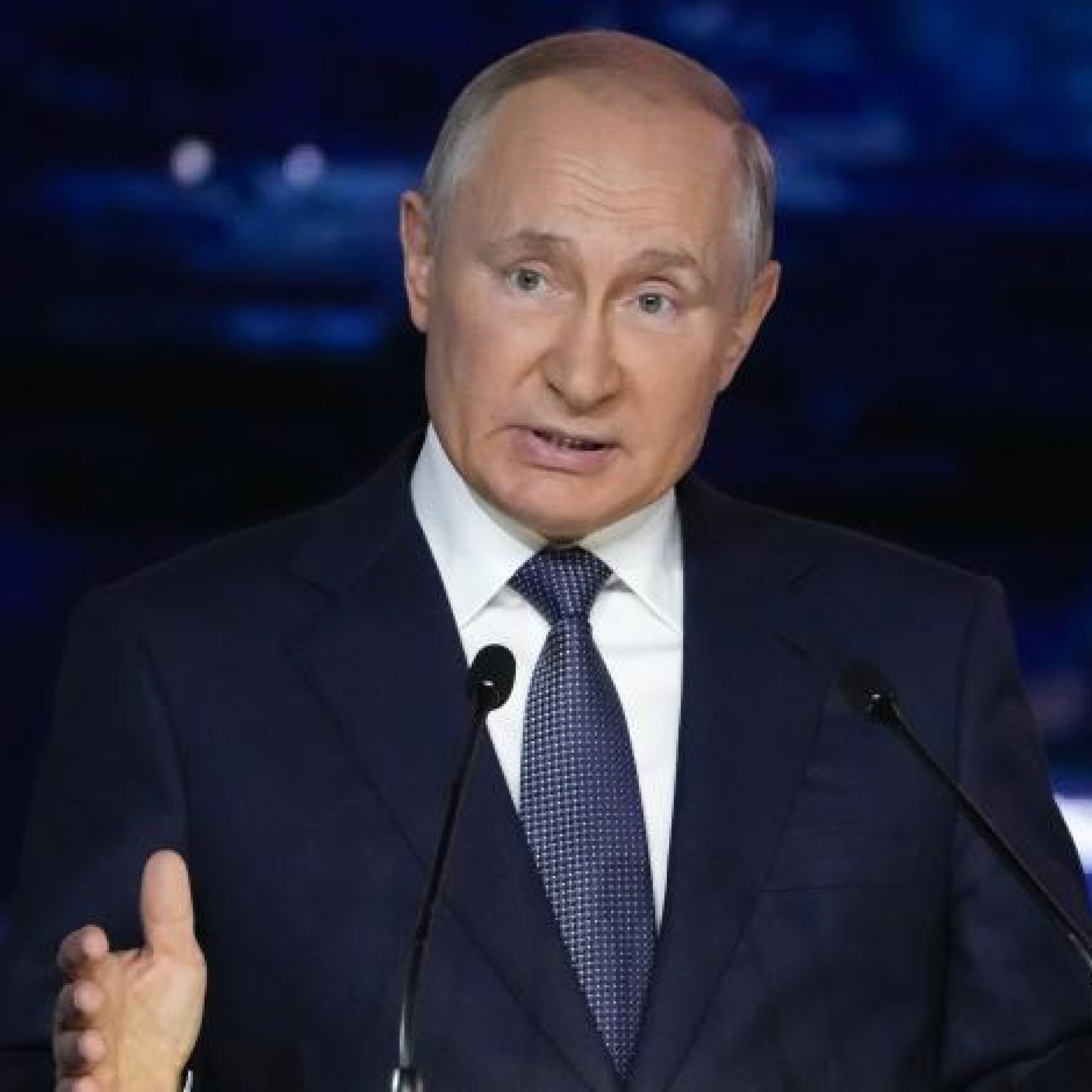 Russia opposition stifled but unbowed as Duma election nears