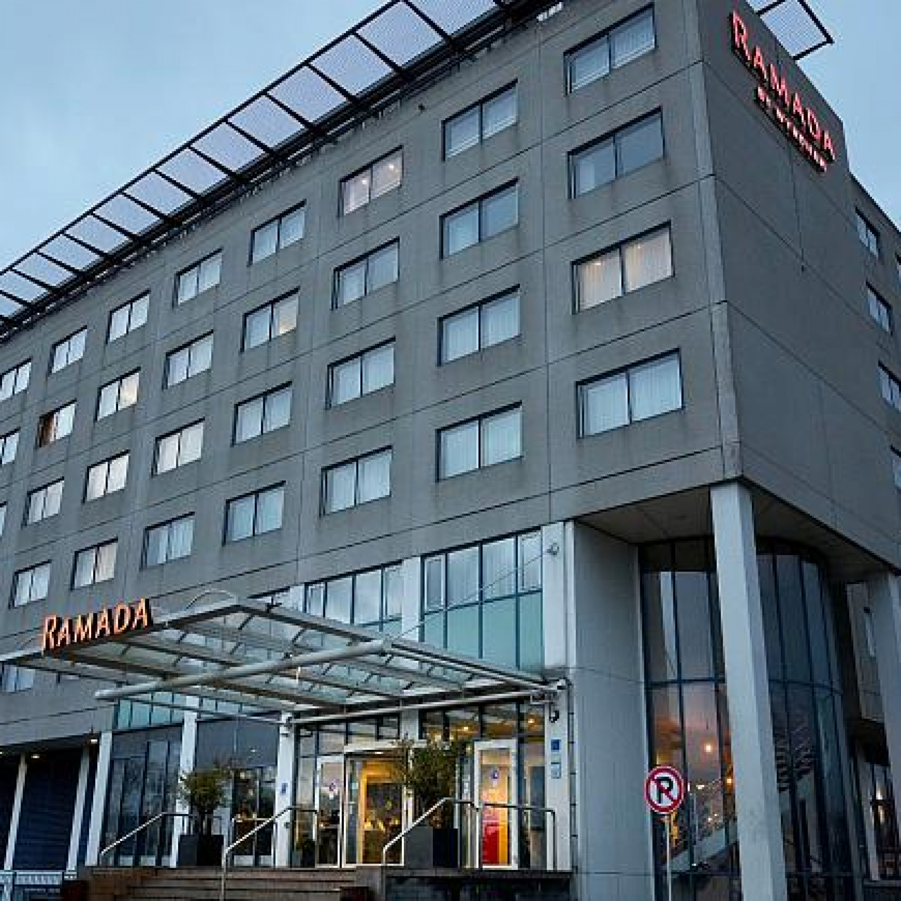 Omicron: Couple arrested in Netherlands after escaping COVID hotel quarantine