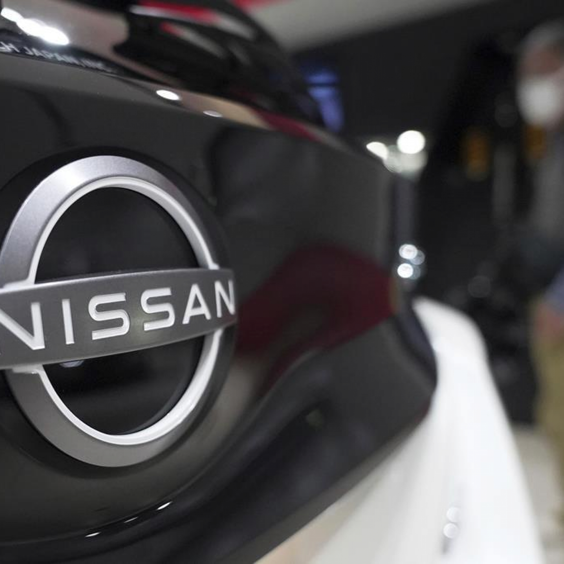 Japans Nissan returns to profit despite chips shortages