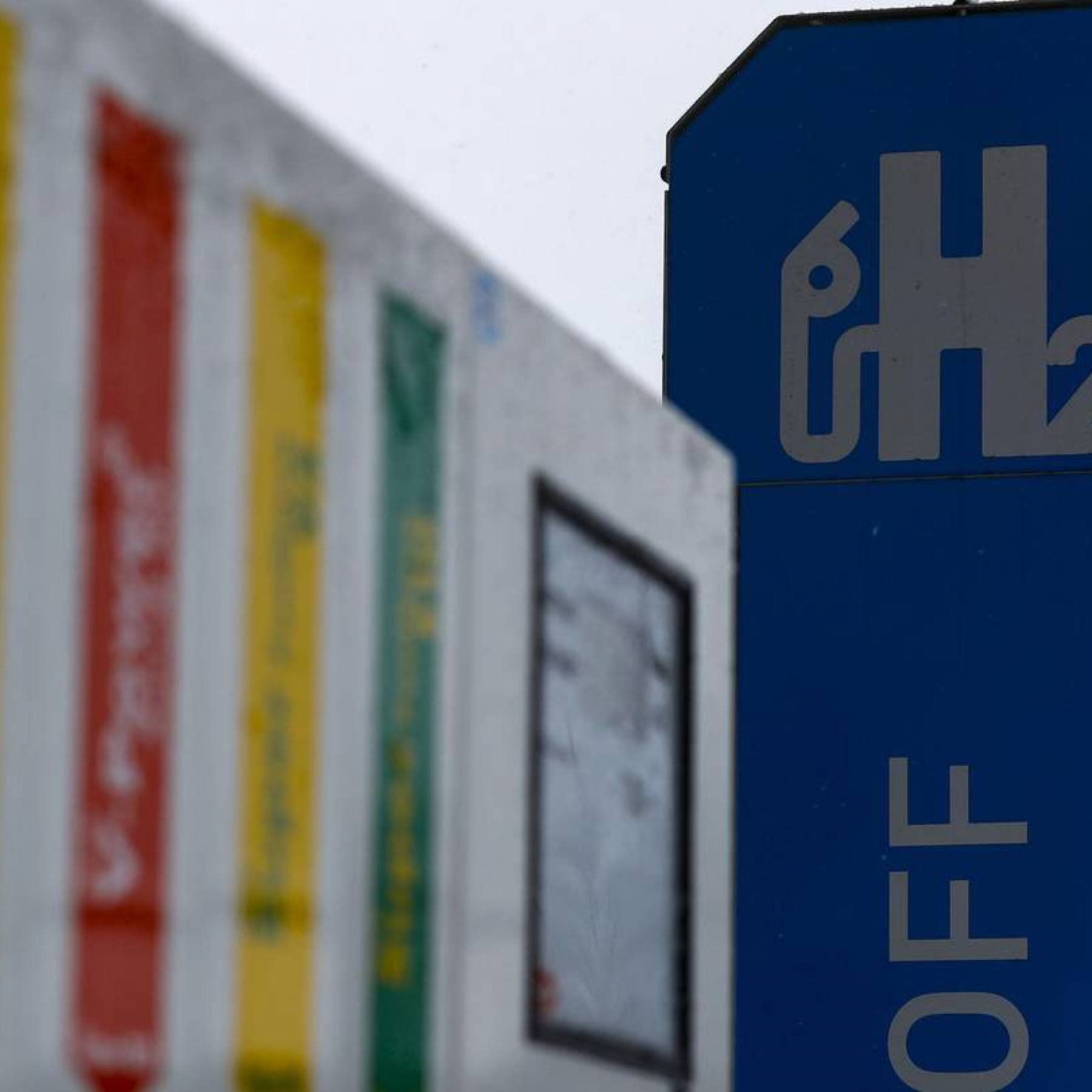 BP Adnoc and Masdar to produce hydrogen in UK and UAE in clean energy partnership