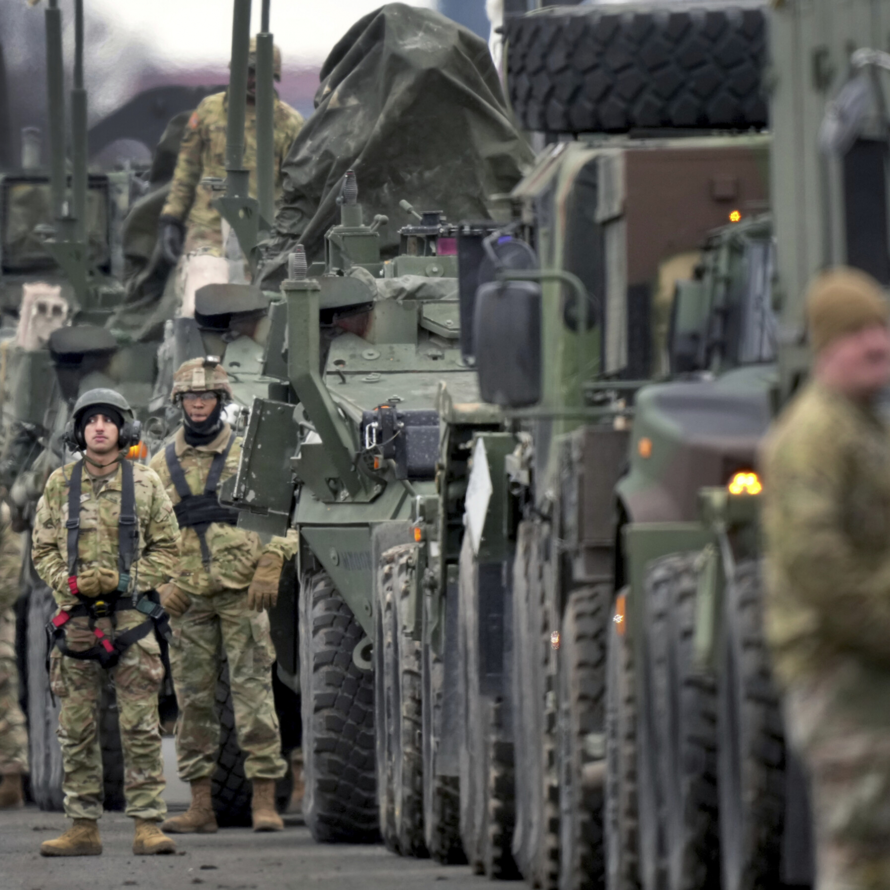 US: Over 130000 Russian troops now staged outside Ukraine