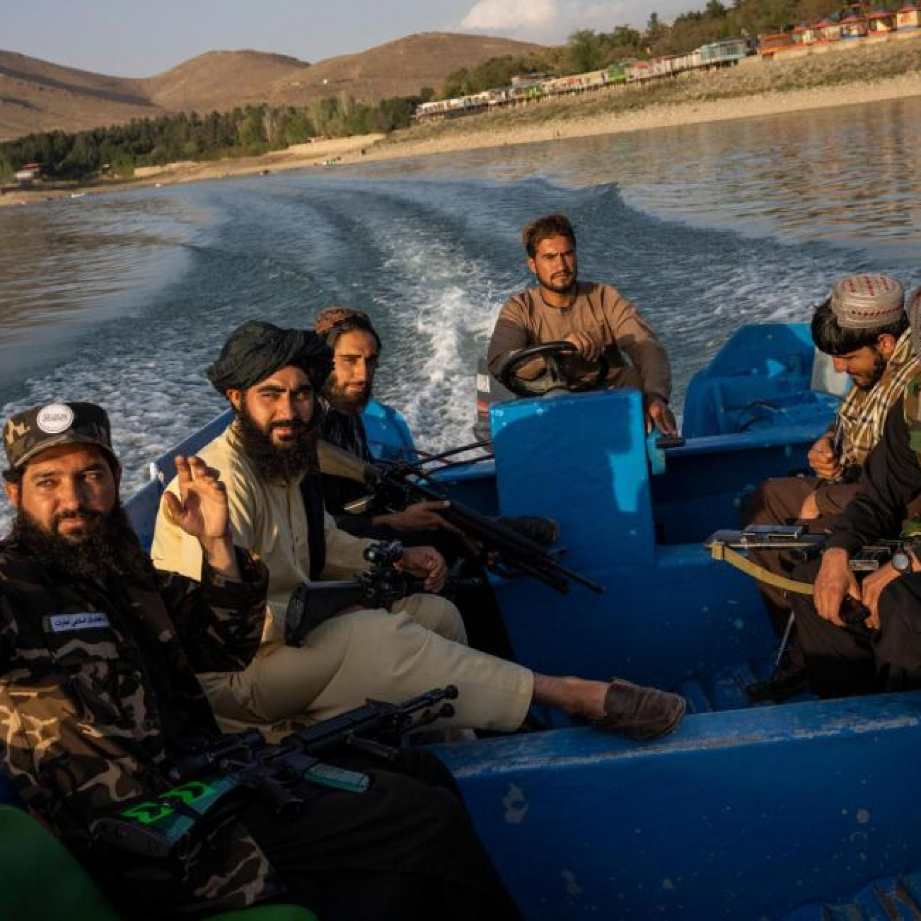 Taliban issue no-shave order to barbers in Afghan province