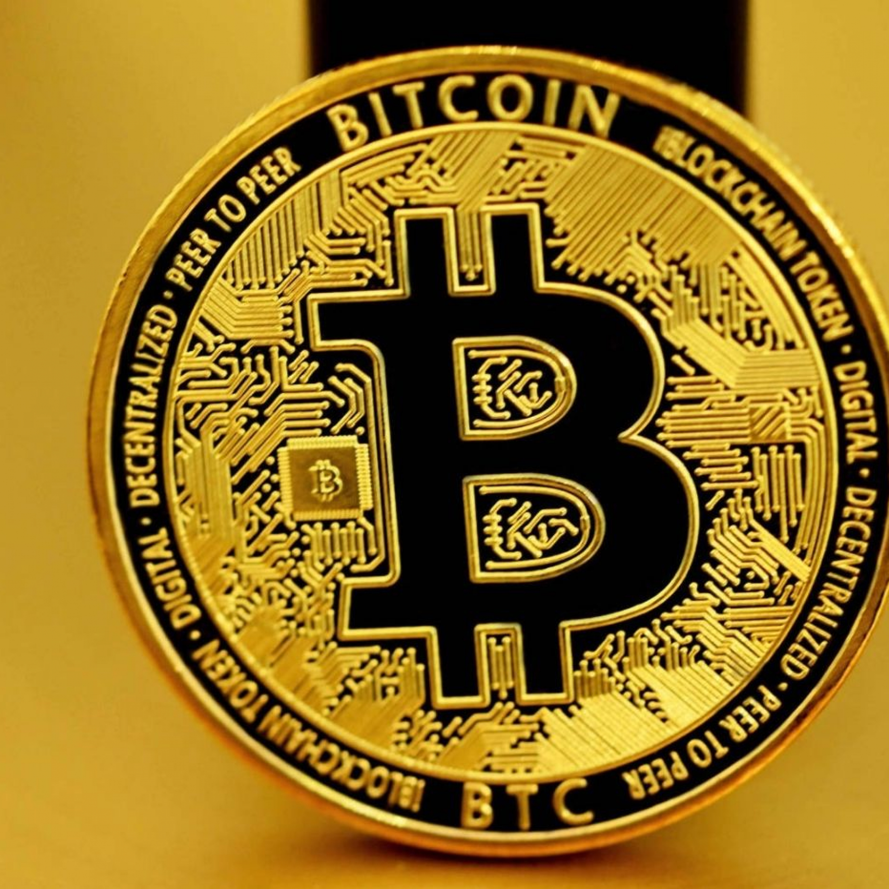Fidelity will start offering bitcoin as an investment option in 401(k) accounts