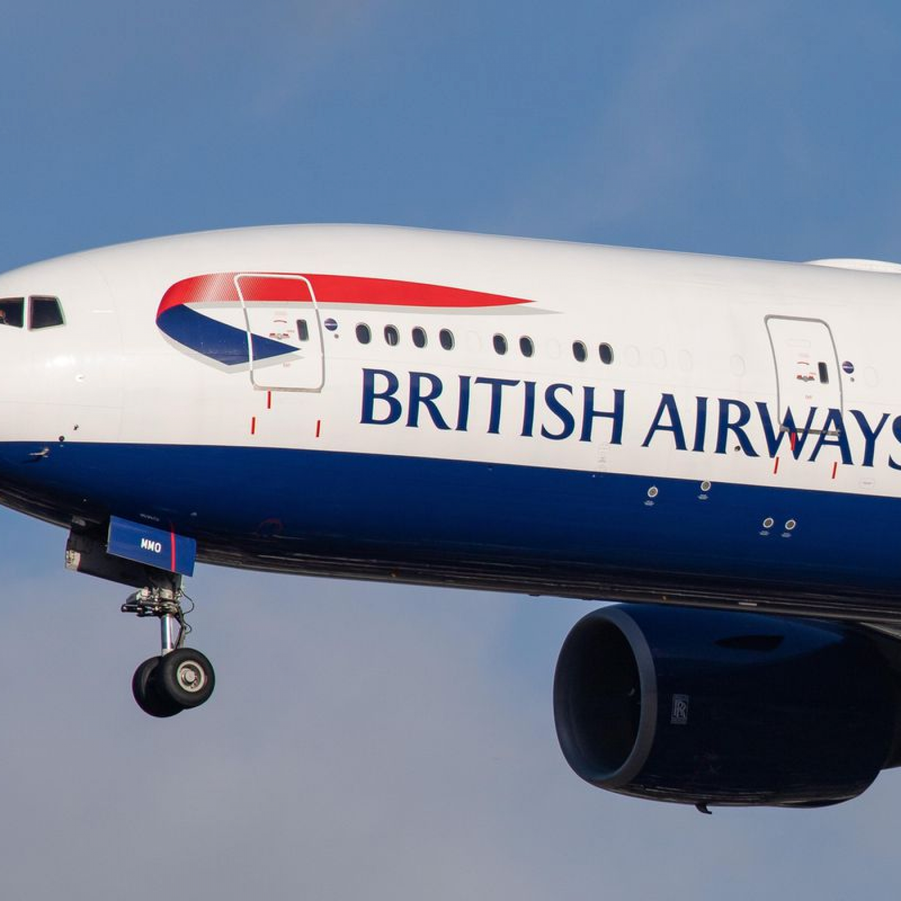 Russia bans British airlines from its airspace