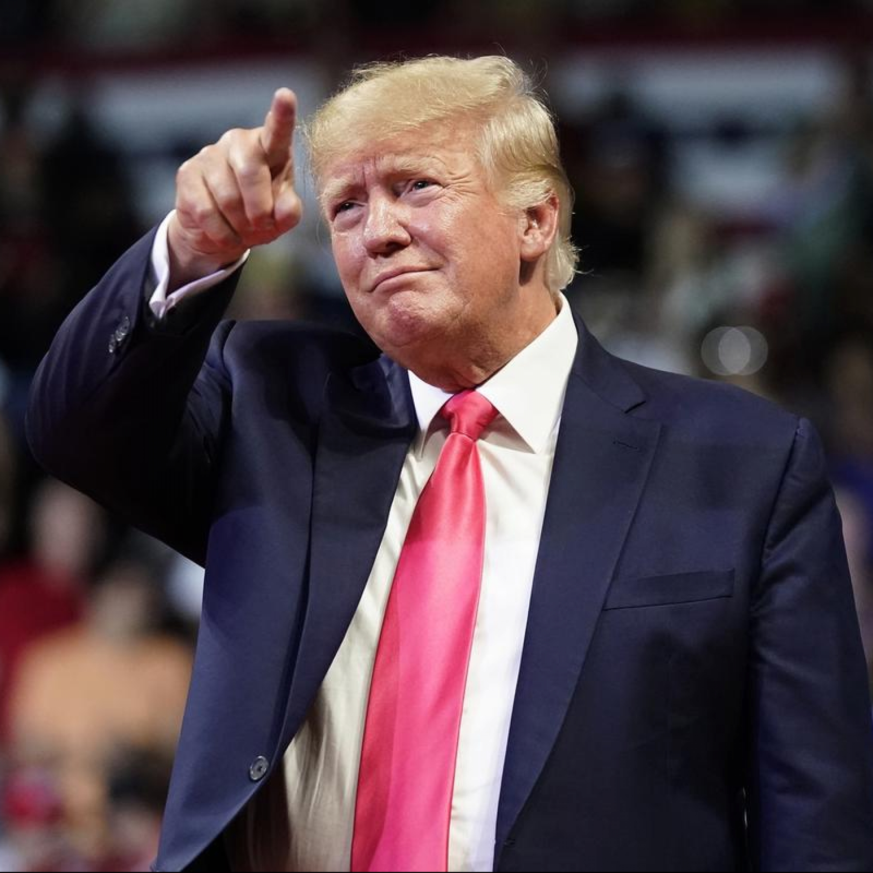 Top secret documents linked to nuclear weapons seized in raid on Donald Trumps home