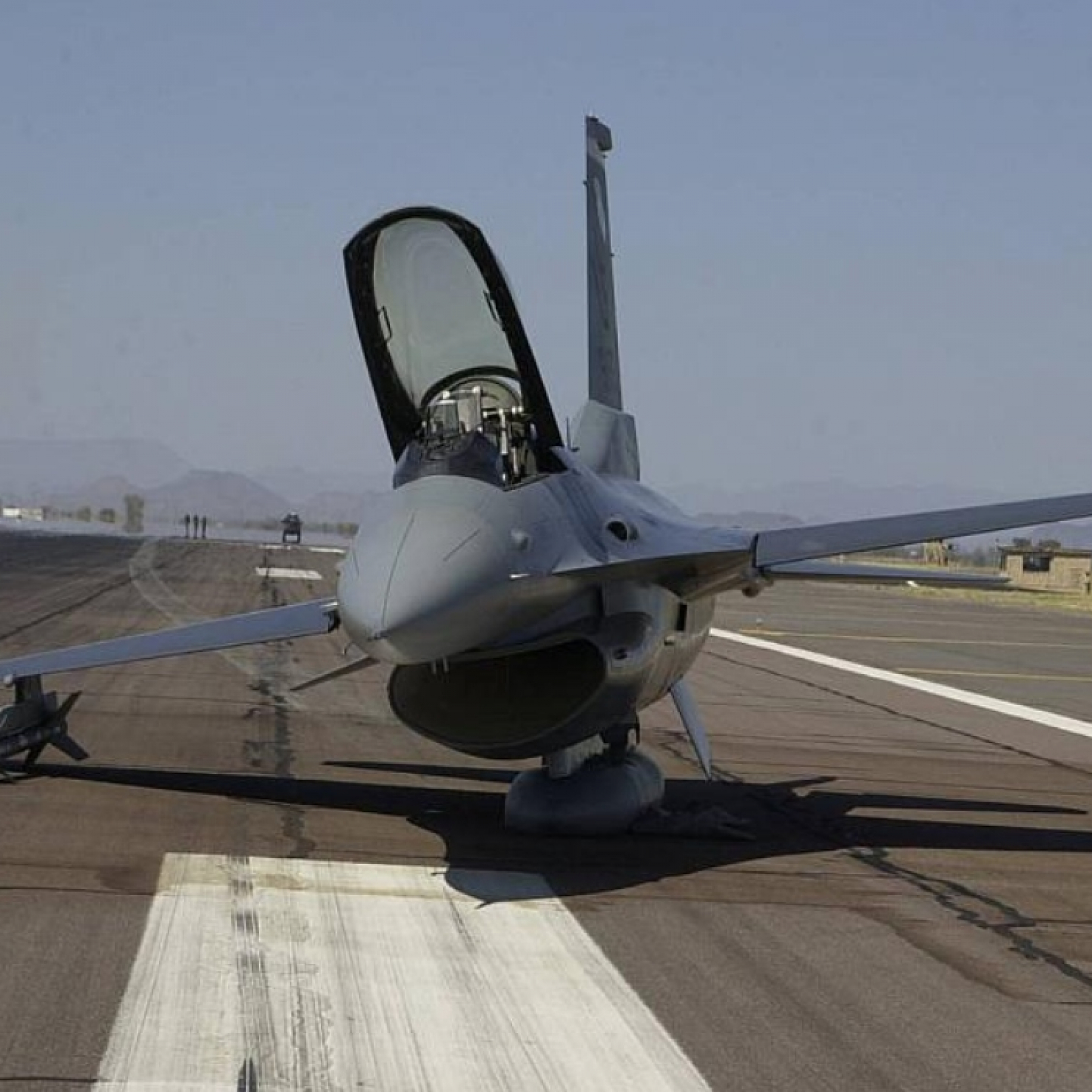 South Korean stealth fighter makes emergency belly landing 