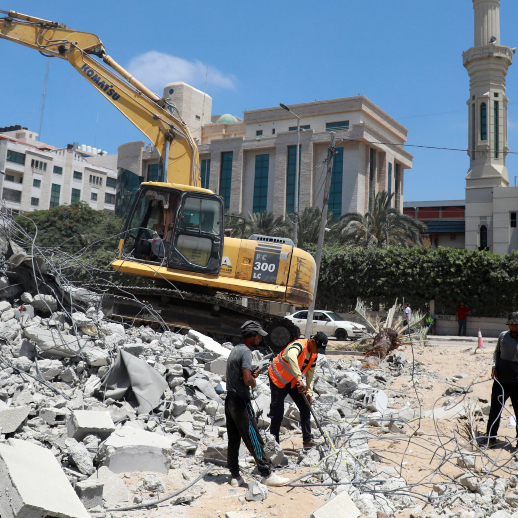 Israel lets building goods into Gaza easing postwar closure