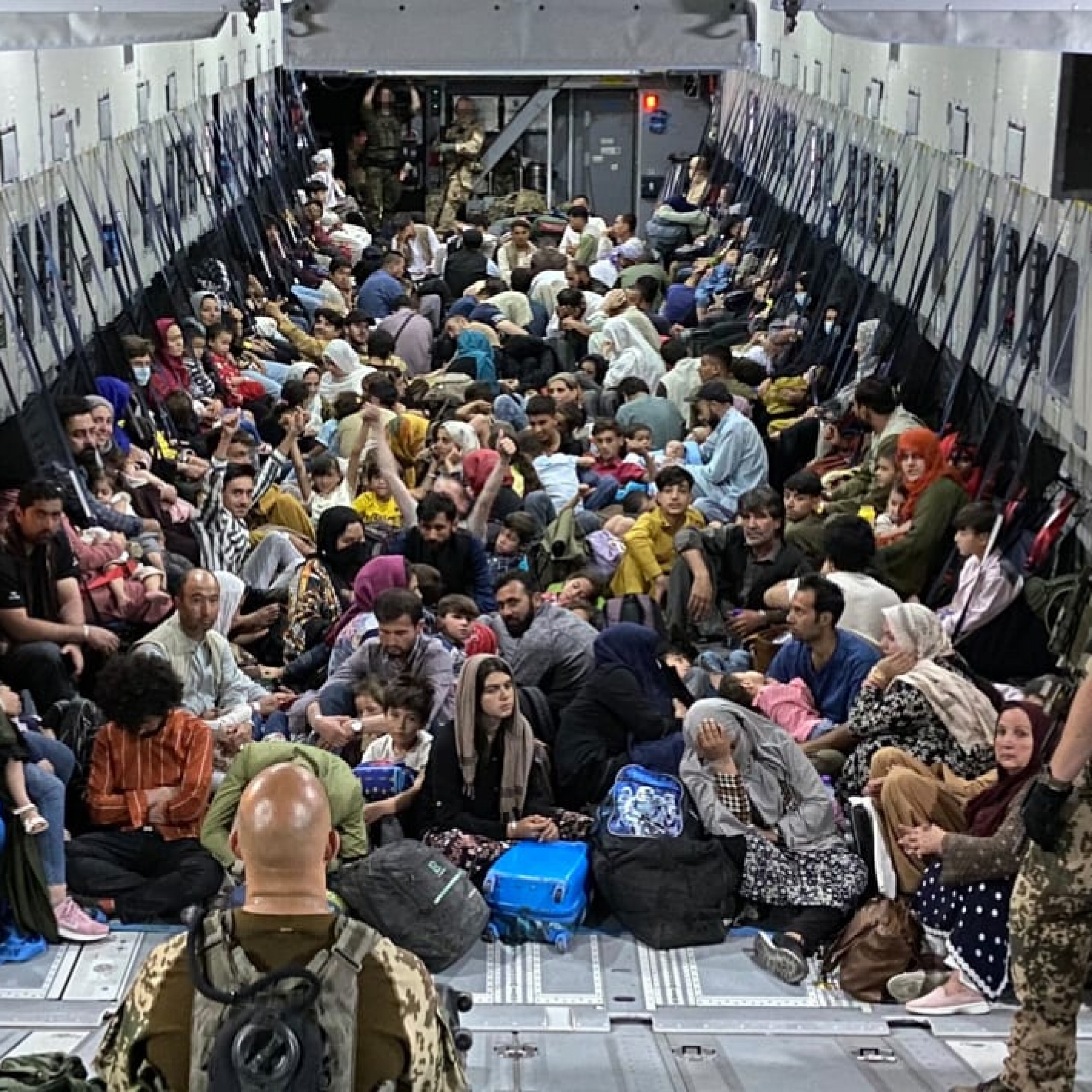 German parliament to examine Afghanistan mission evacuation