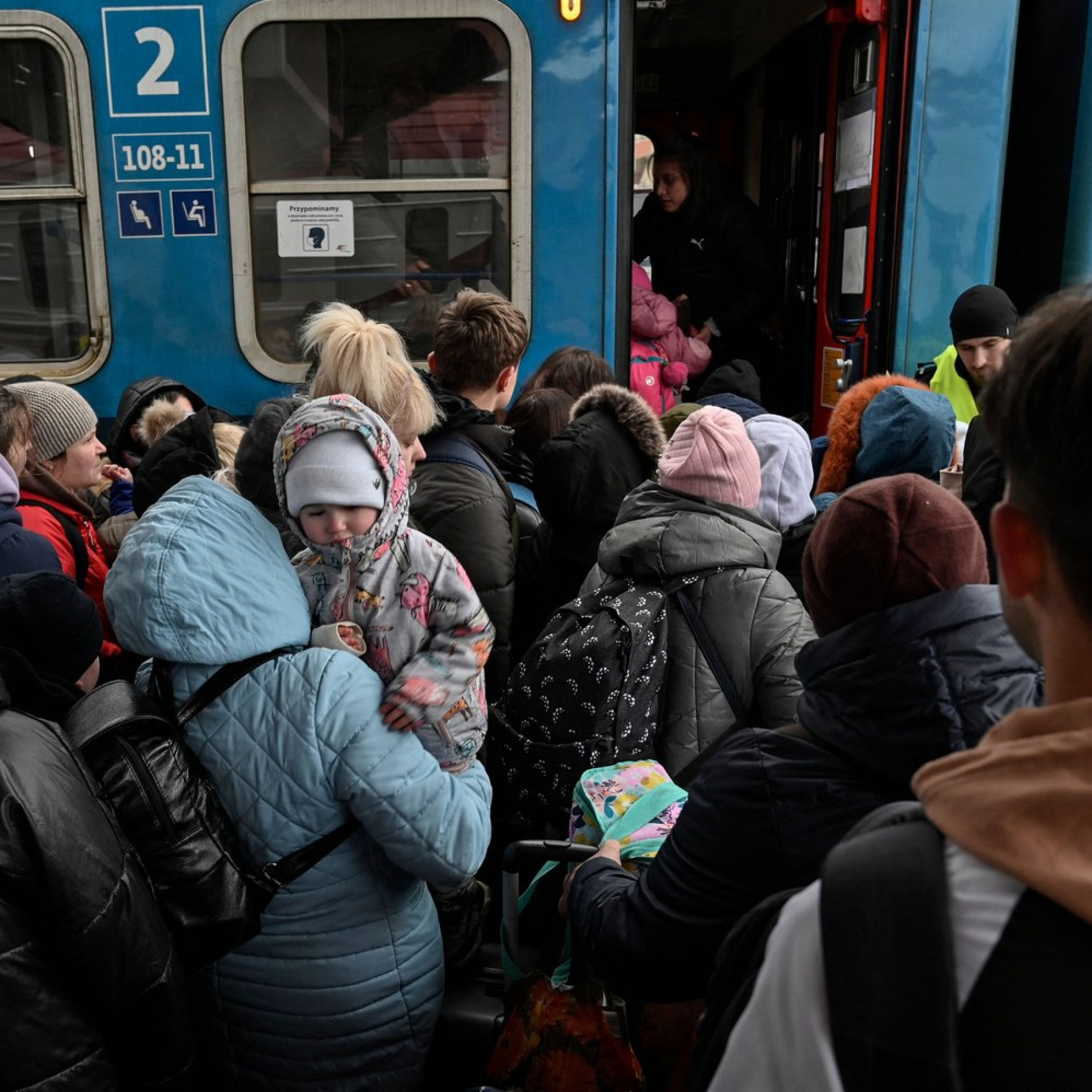 Without international solidarity Ukraines displacement crisis could turn into catastrophe
