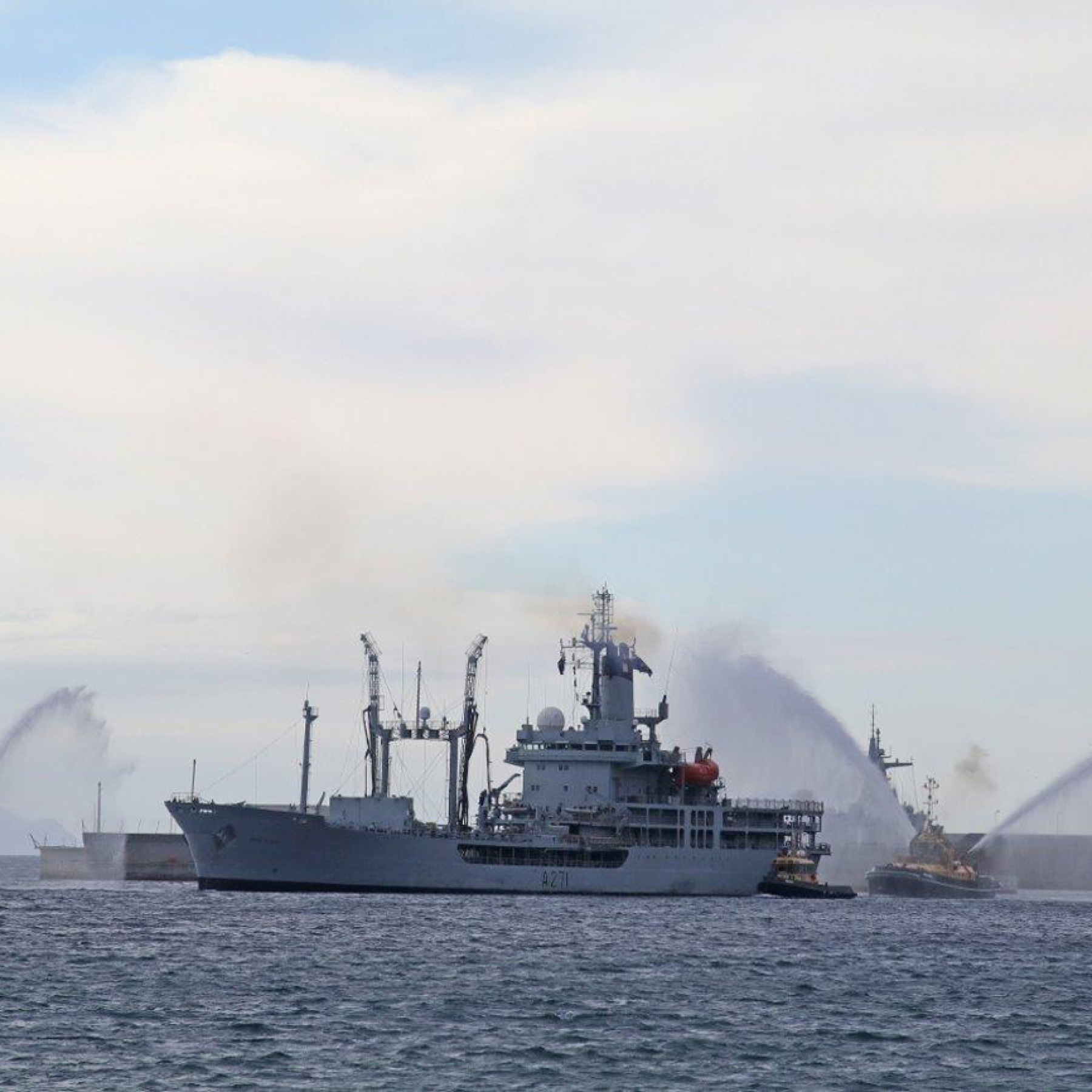 Naval cannon gun fired into Simons Town mountain by mistake