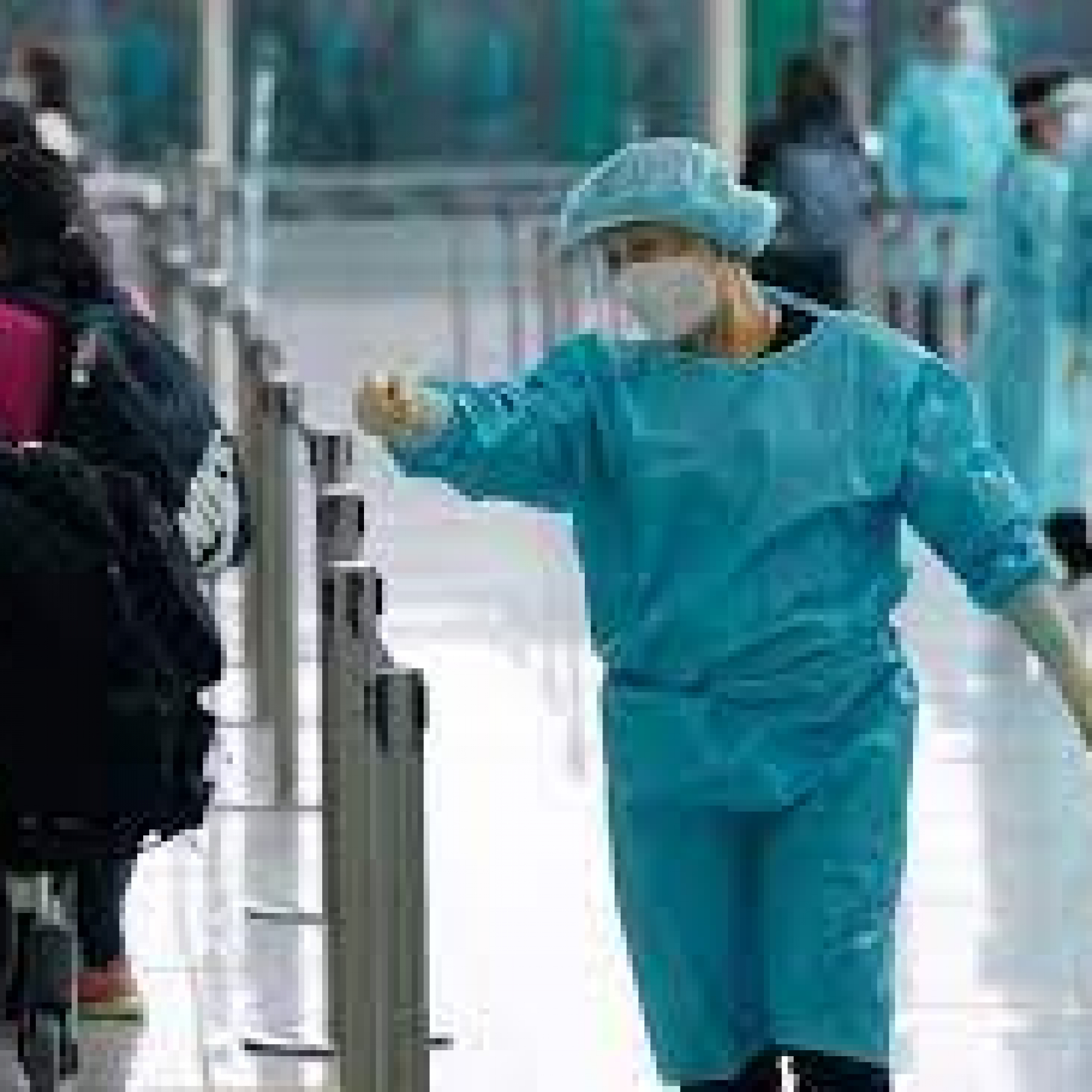 Hong Kong Leader Says Plans to Review COVID Restrictions on Monday