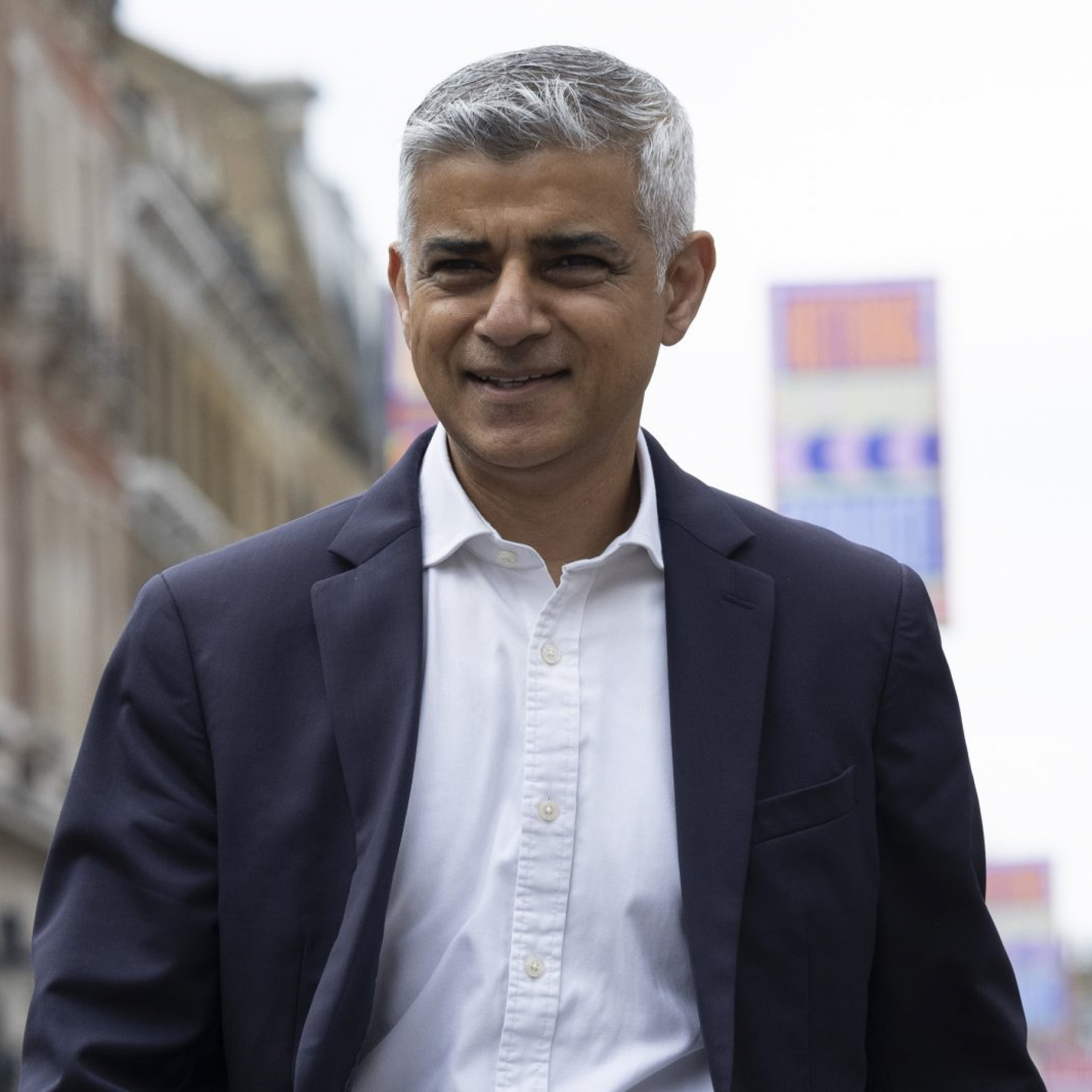 Sadiq Khan calls for foreign-owned properties register