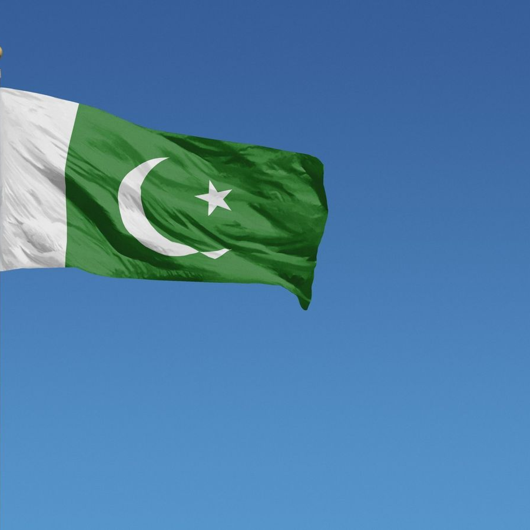 Pakistan foreign currency reserves deplete amid IMF stalemate