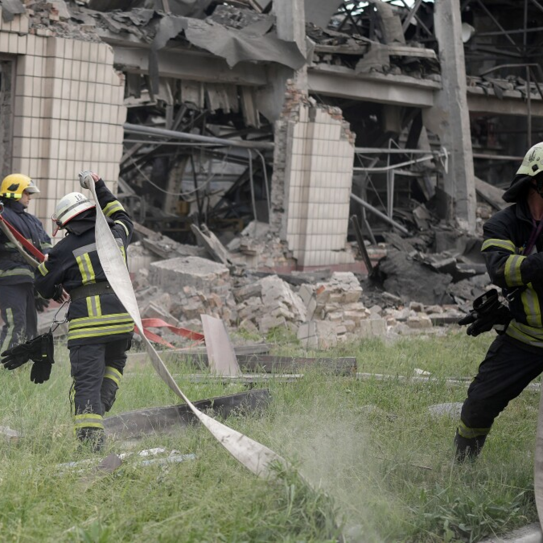 Russia bombed a railcar repair facility in Kyiv