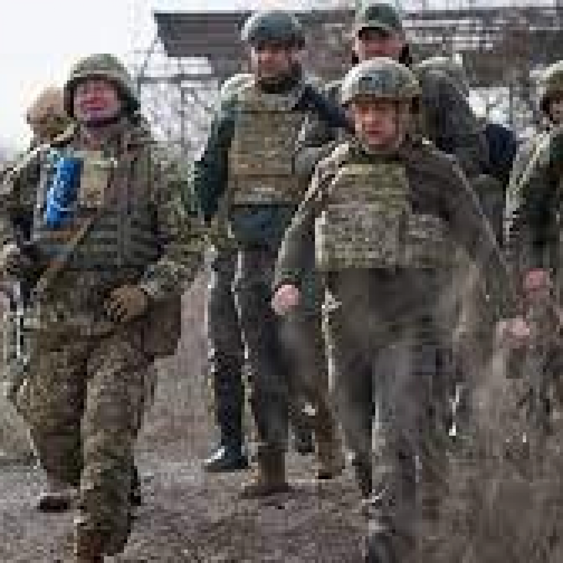 Splintered Ukrainian city braces for new battle with Russia