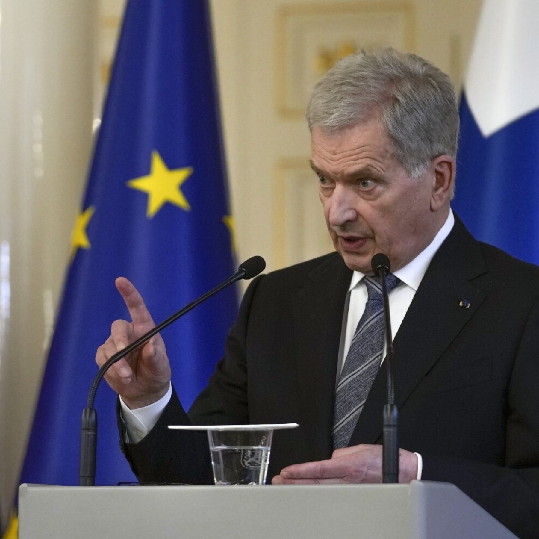 Sweden signs Nato request Finland formally endorses move