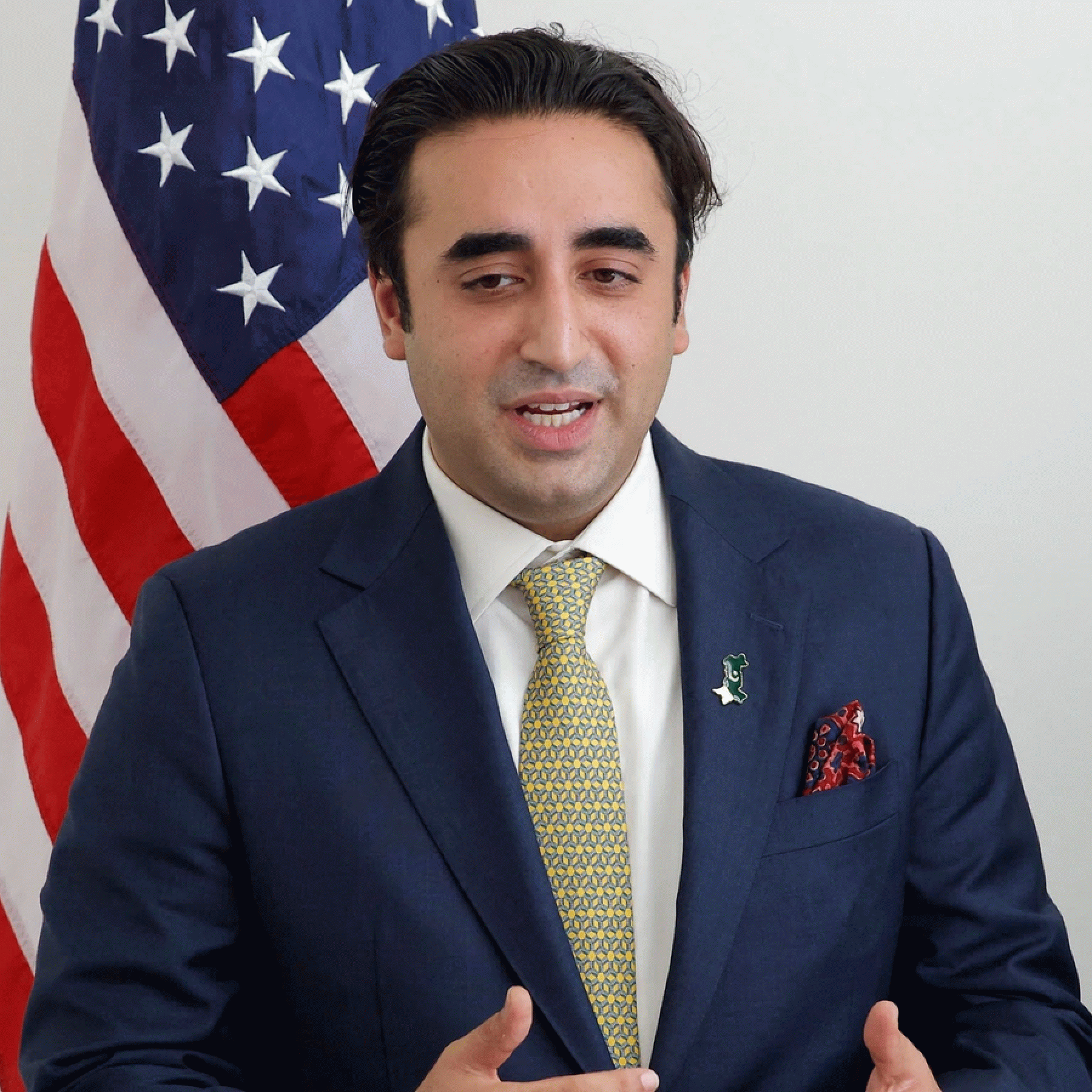 Bilawal supports Imran’s Russia visit