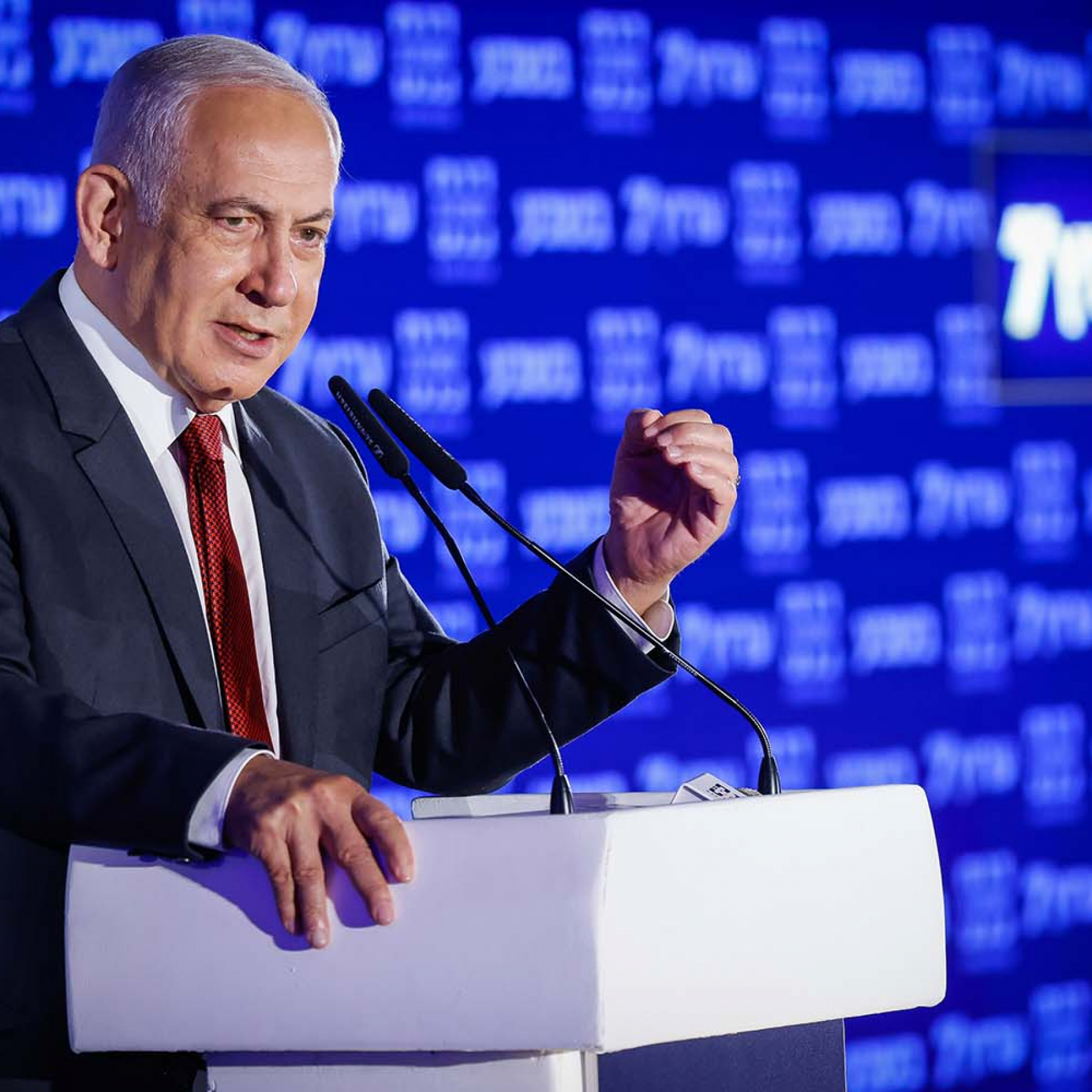 Oppositions right-wing bloc boycotts Army Radio after it drops pro-Netanyahu voice
