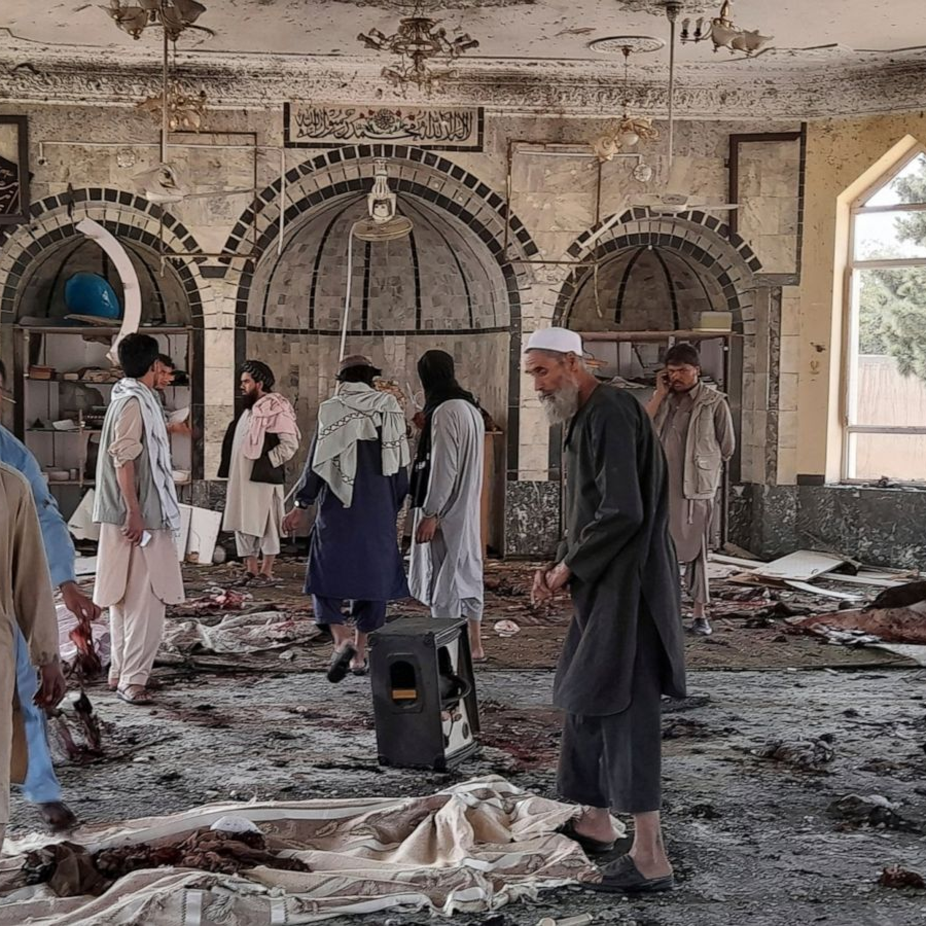 Death toll rises to 37 in Afghanistan Shiite mosque explosion