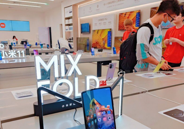 China tech giant Xiaomi aims at global smartphone top spot