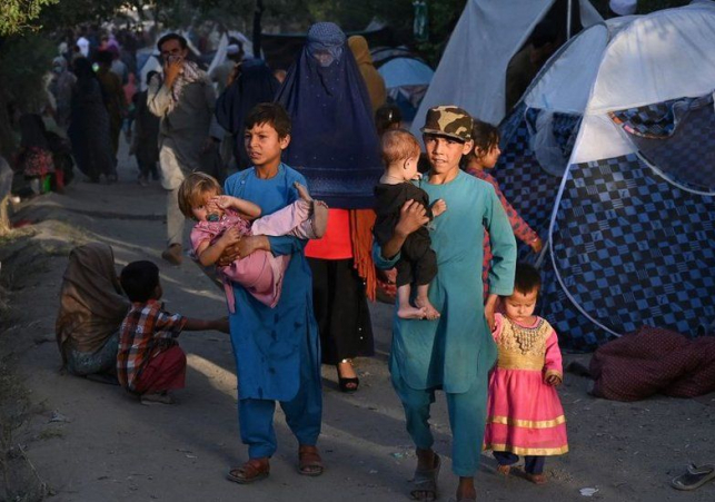Afghanistan: Taliban take 10th provincial capital as Ghazni falls