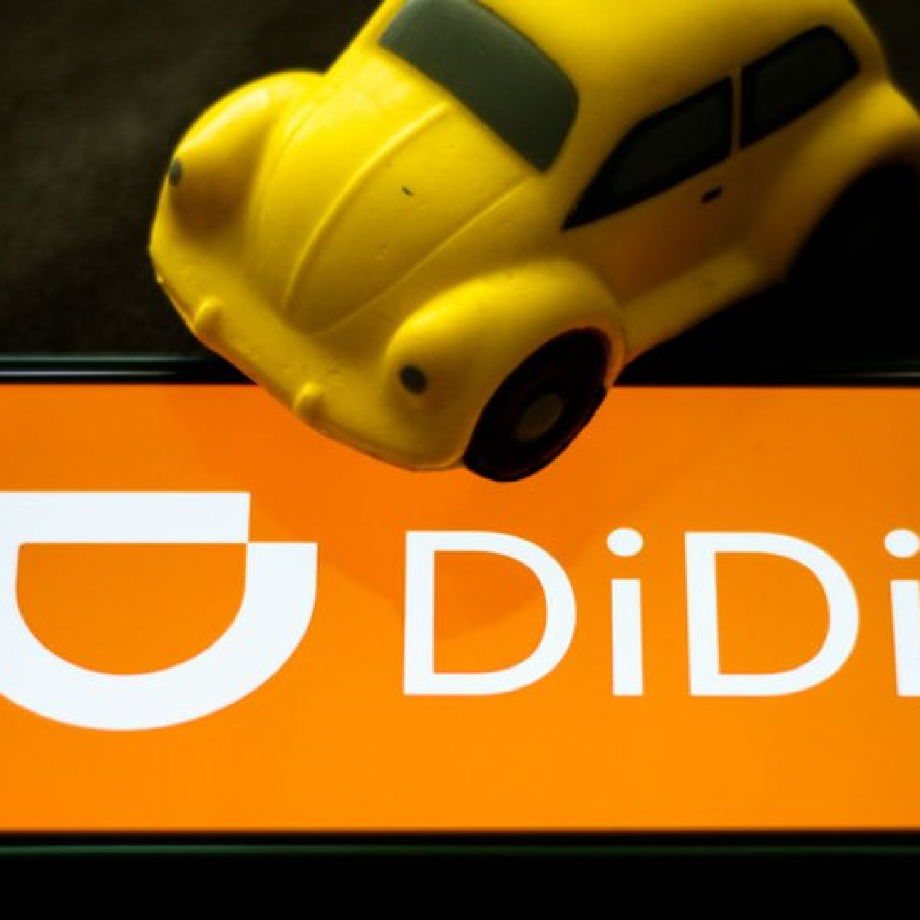 Didi: China ride-hailing giant halts plan to launch in UK