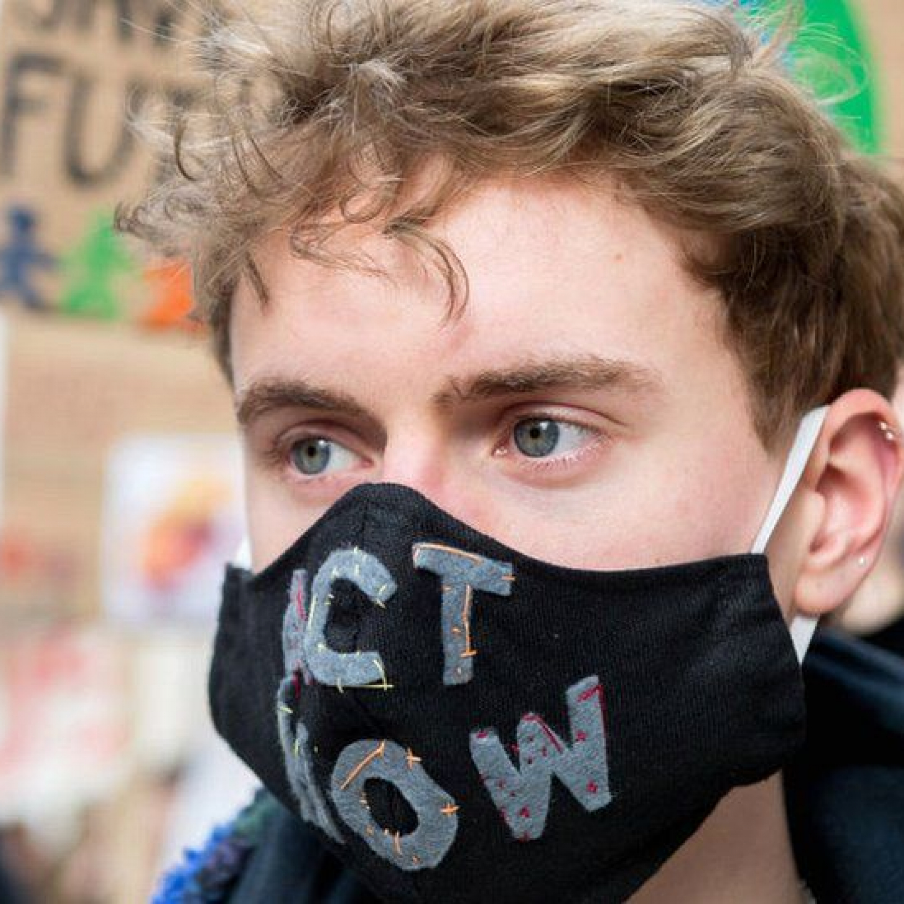 Climate change: Young people very worried - survey