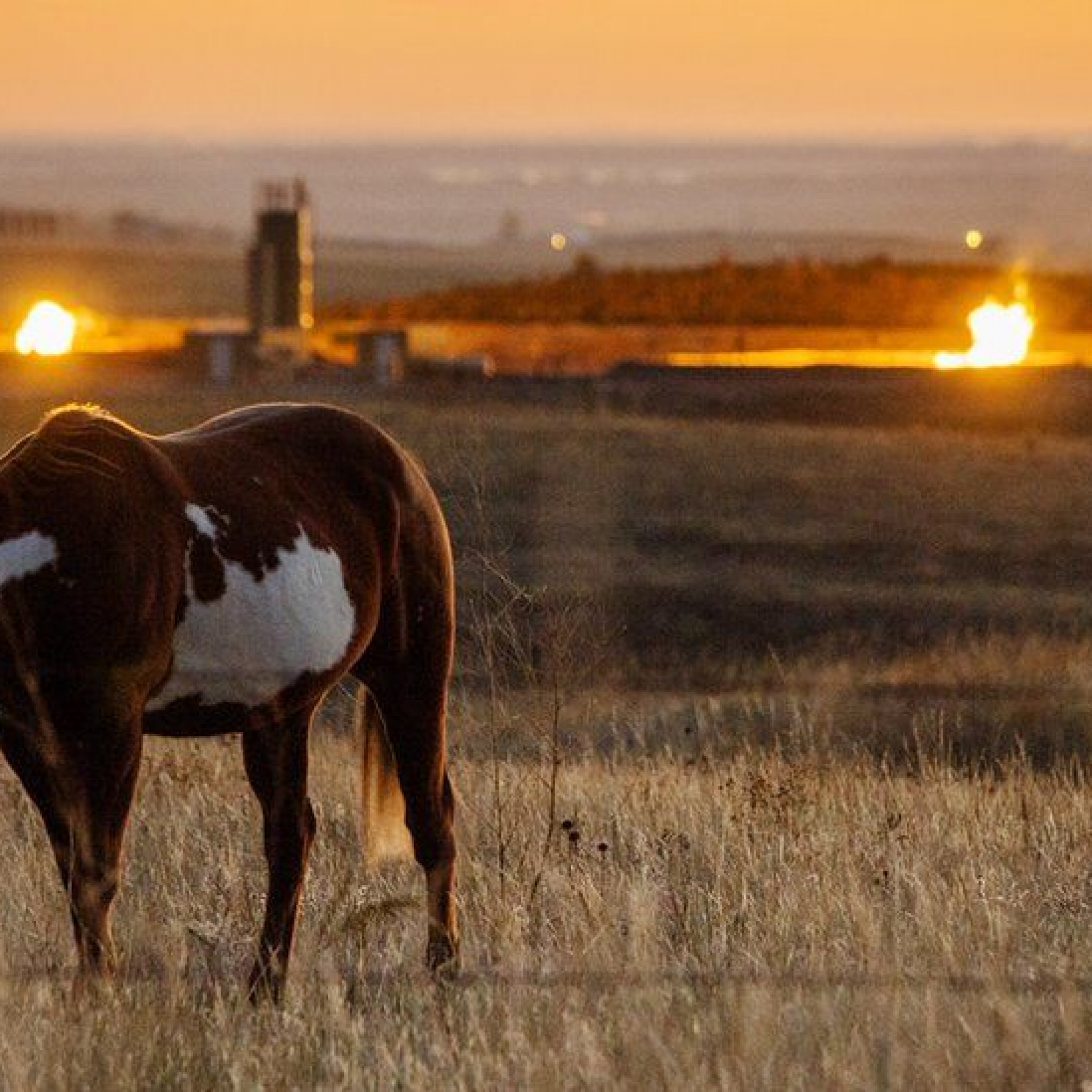US to tackle methane leaks from oil and gas wells