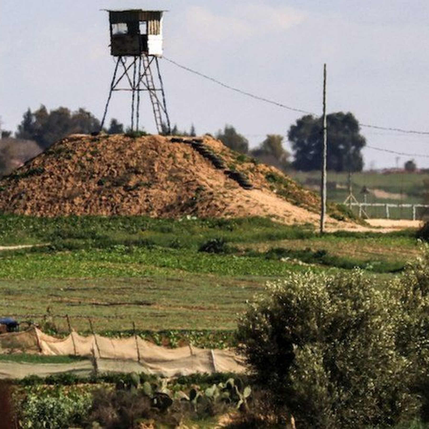An observation tower operated by Hamas at a position along the border with Israel