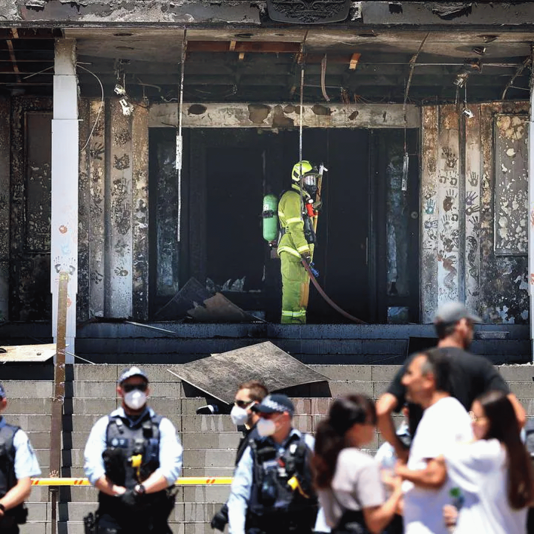 Fire damages front doors of Australias Old Parliament House